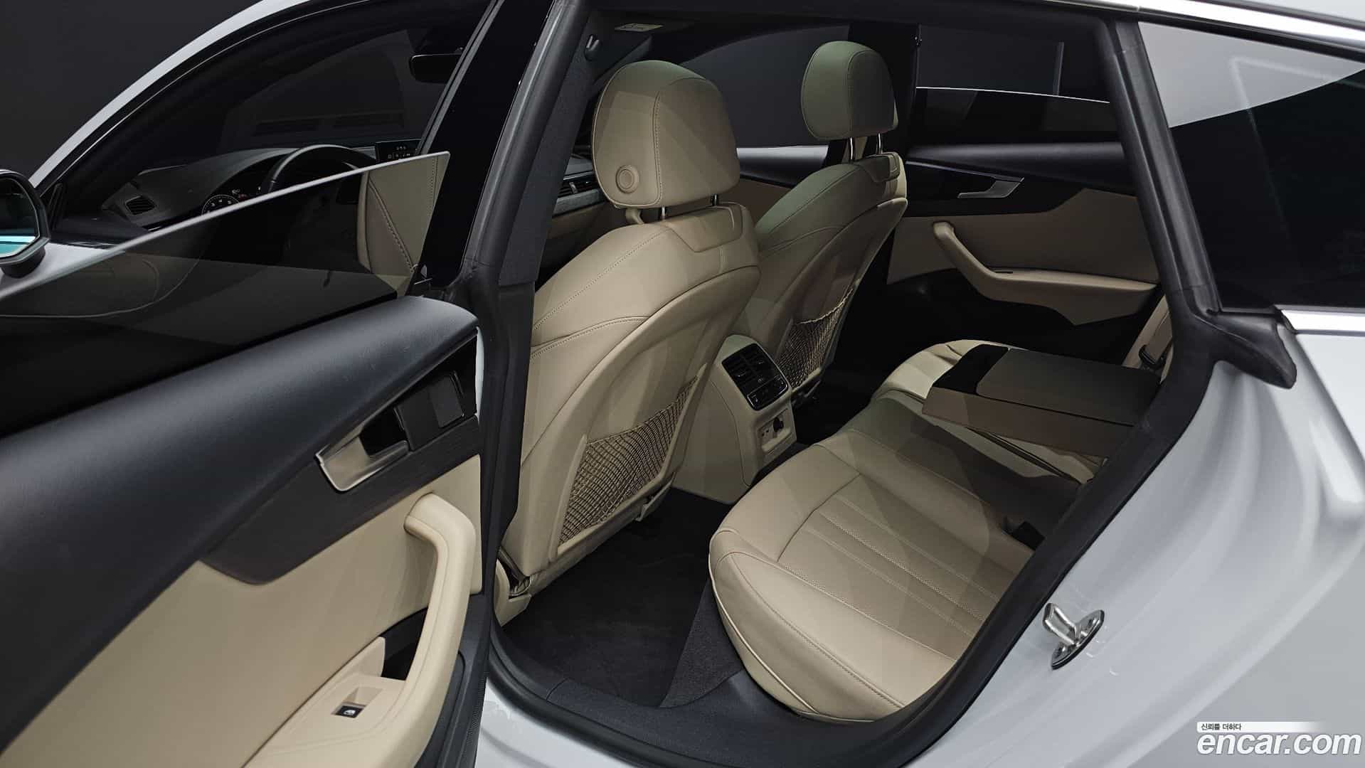 A5 Audi 2023.11-OPTION-016