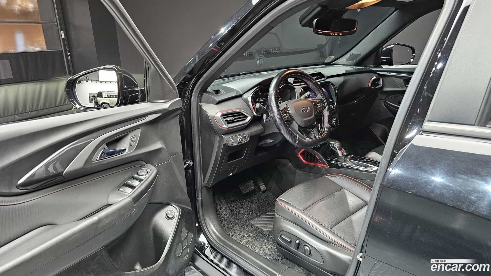 Trailblazer Chevrolet 2021.3-INNER-010