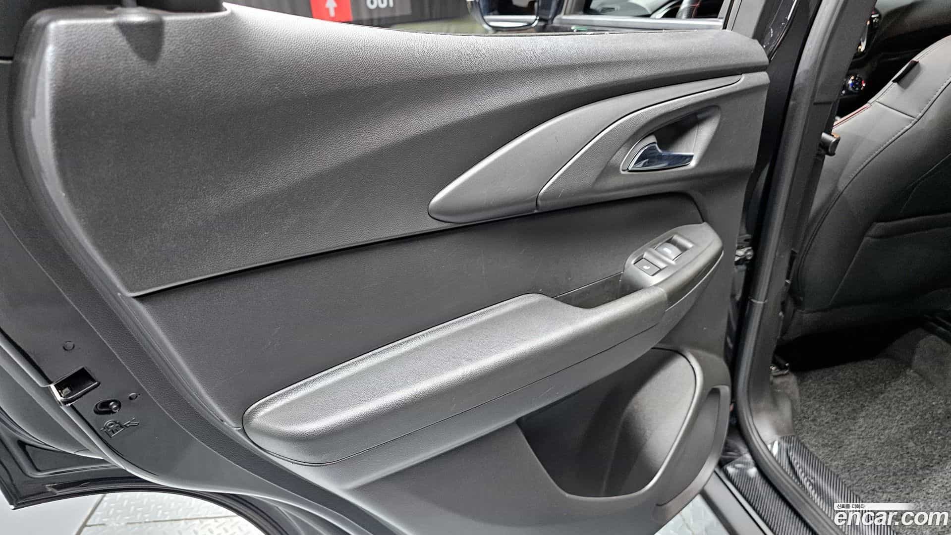Trailblazer Chevrolet 2021.3-INNER-035