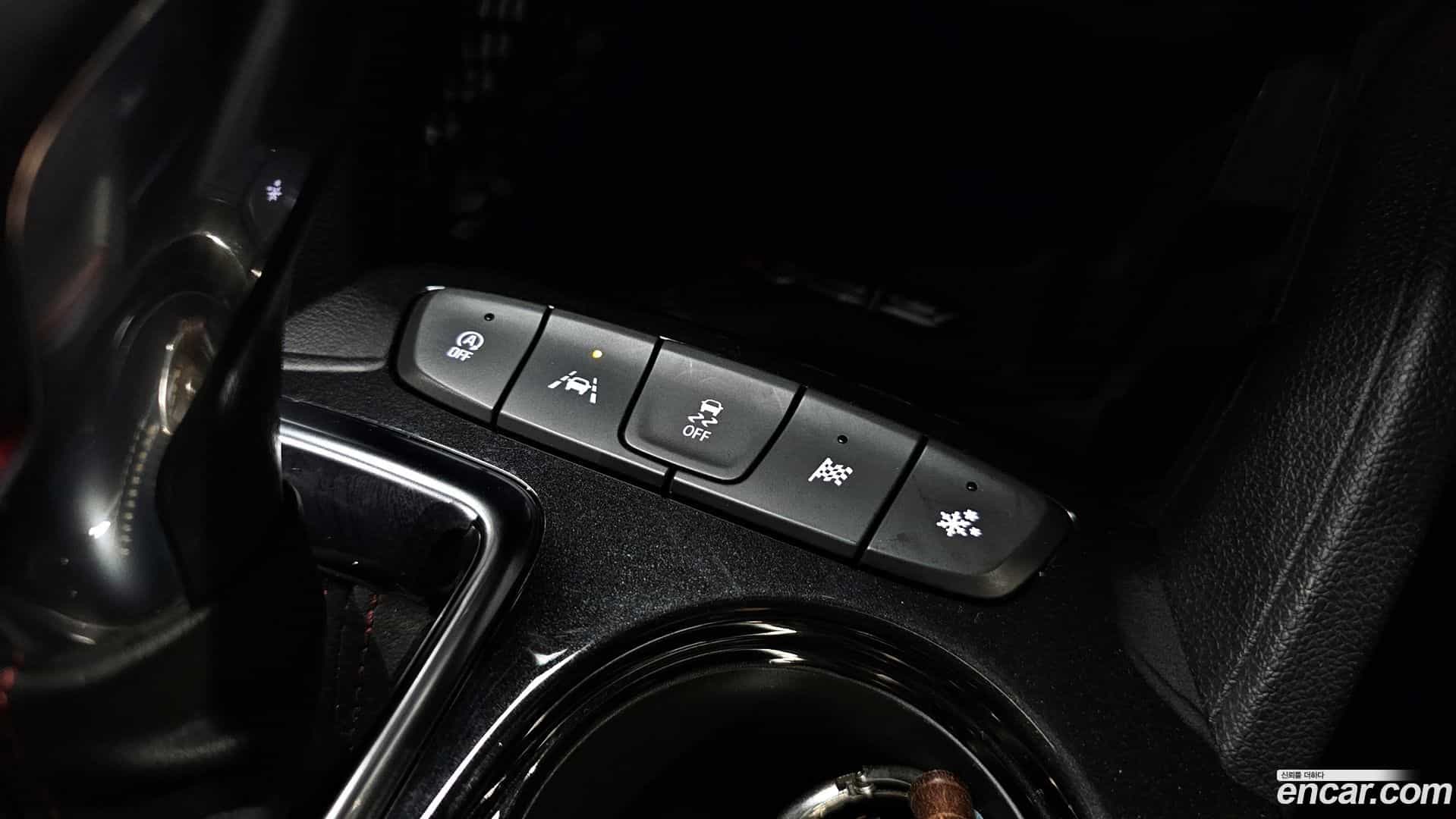 Trailblazer Chevrolet 2021.3-OPTION-040