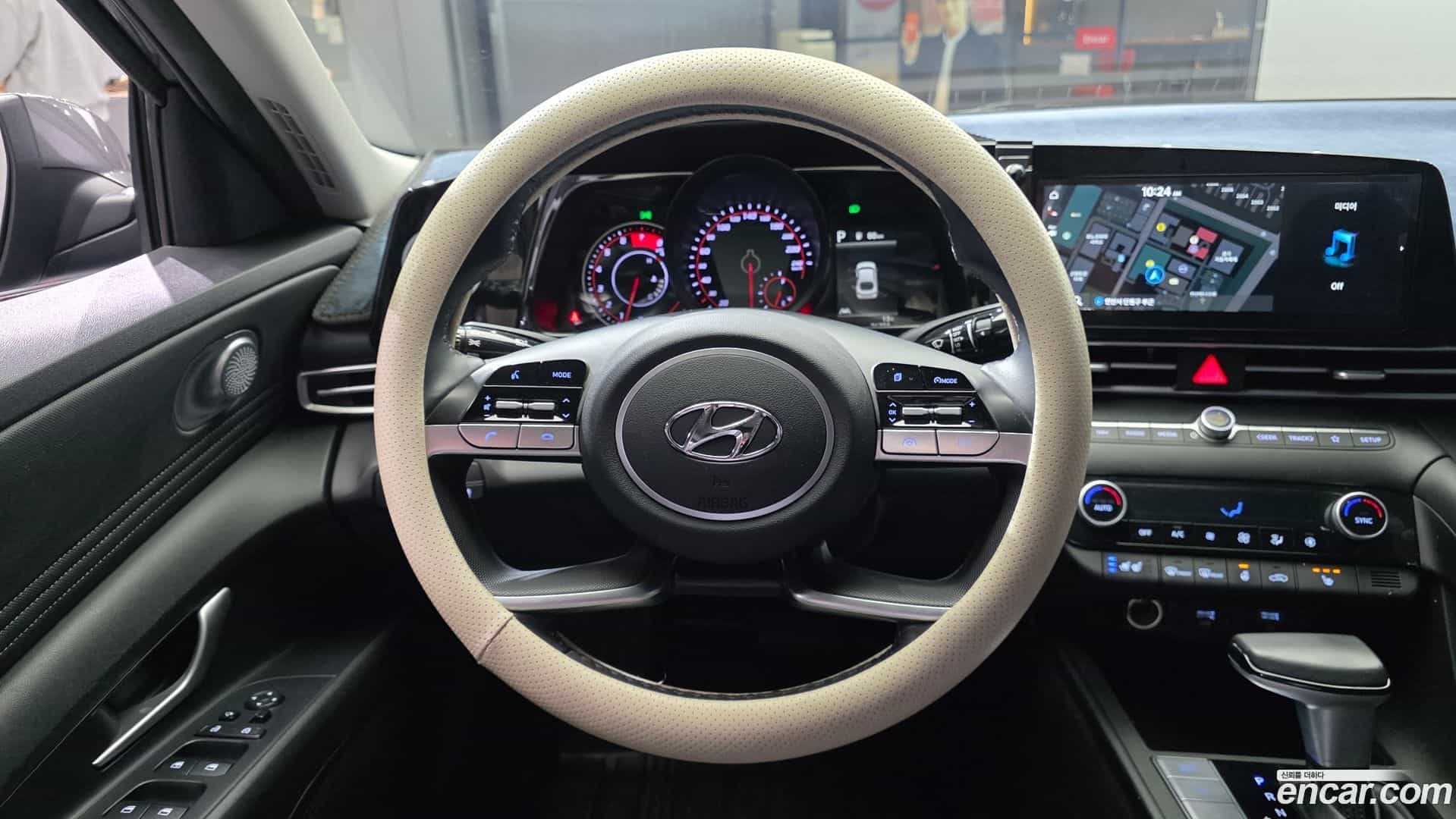 AVANTE Hyundai 2022.3-OPTION-017