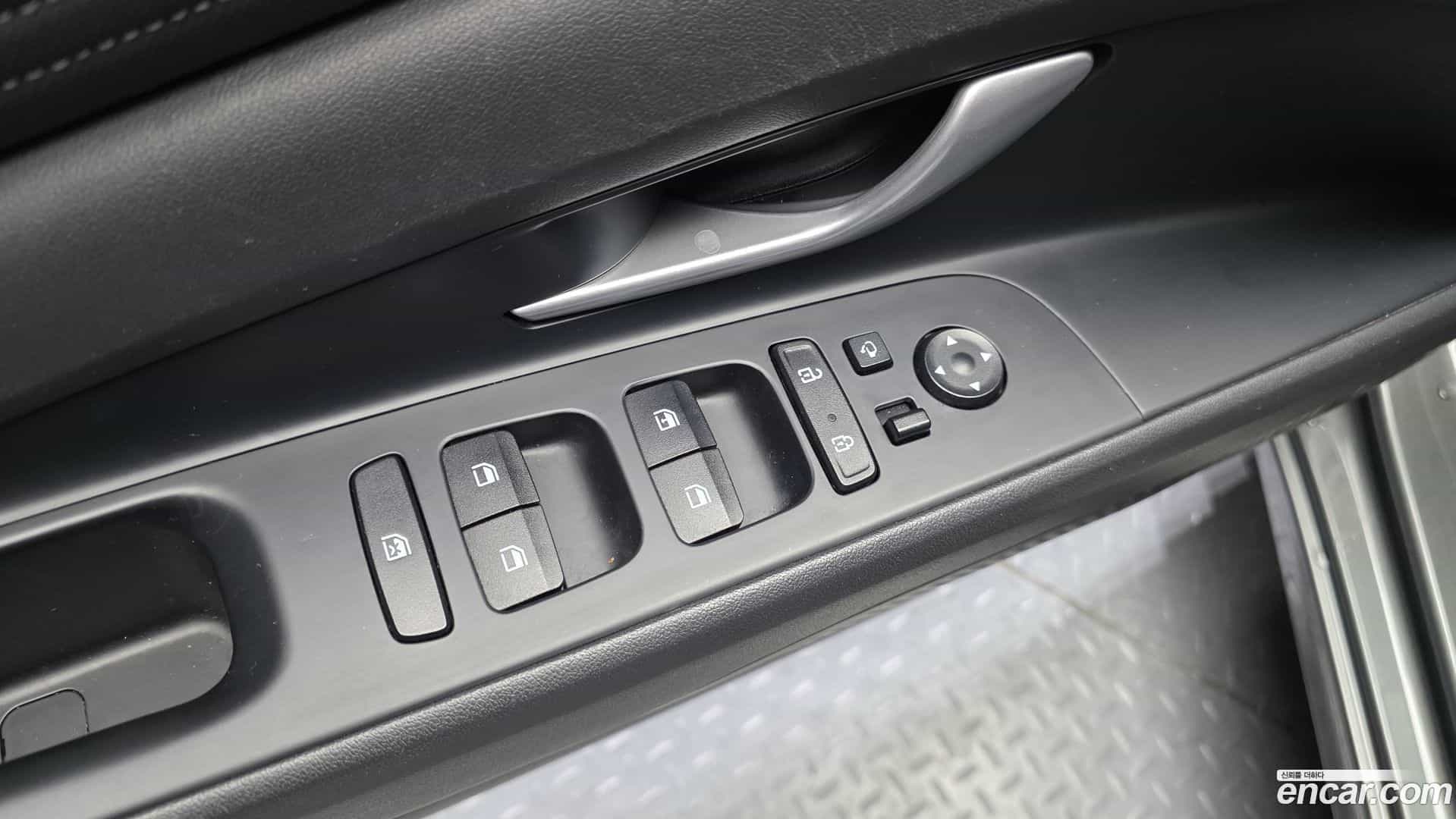 AVANTE Hyundai 2022.3-OPTION-018