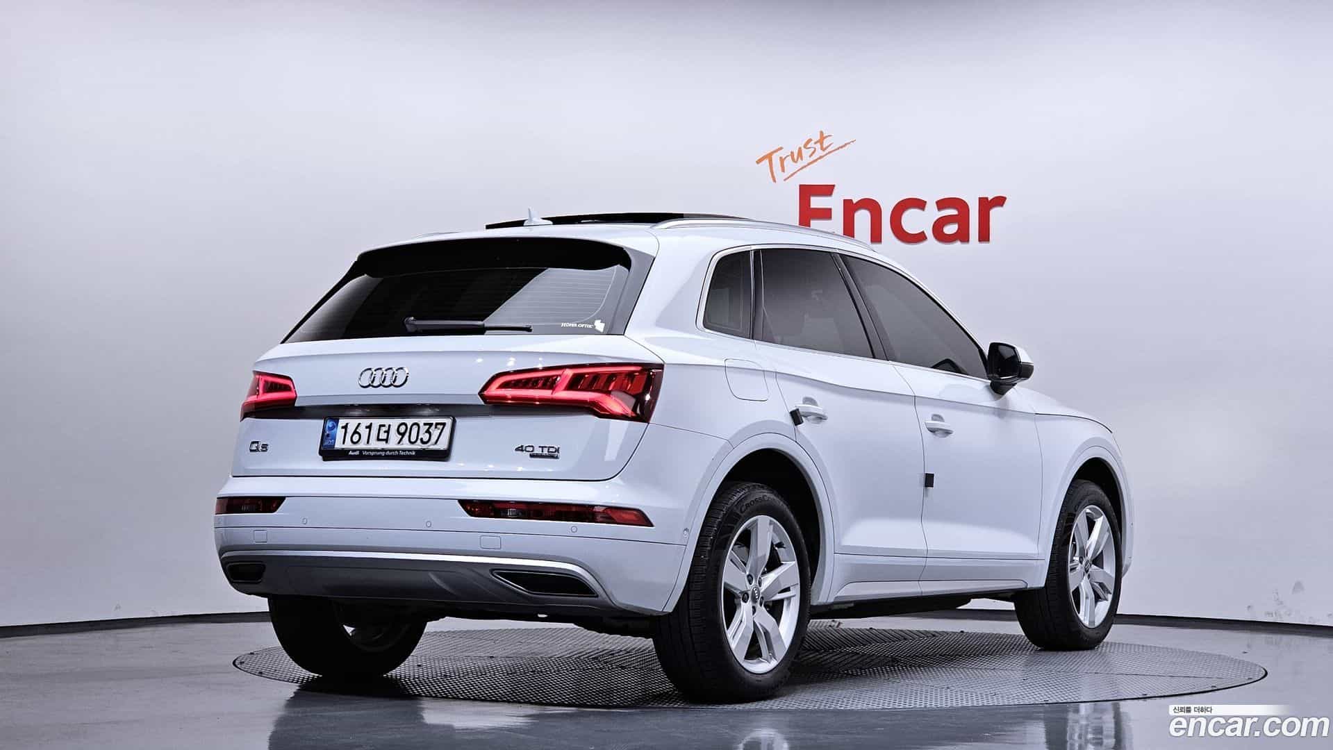 Q5 Audi 2020.9-OUTER-002