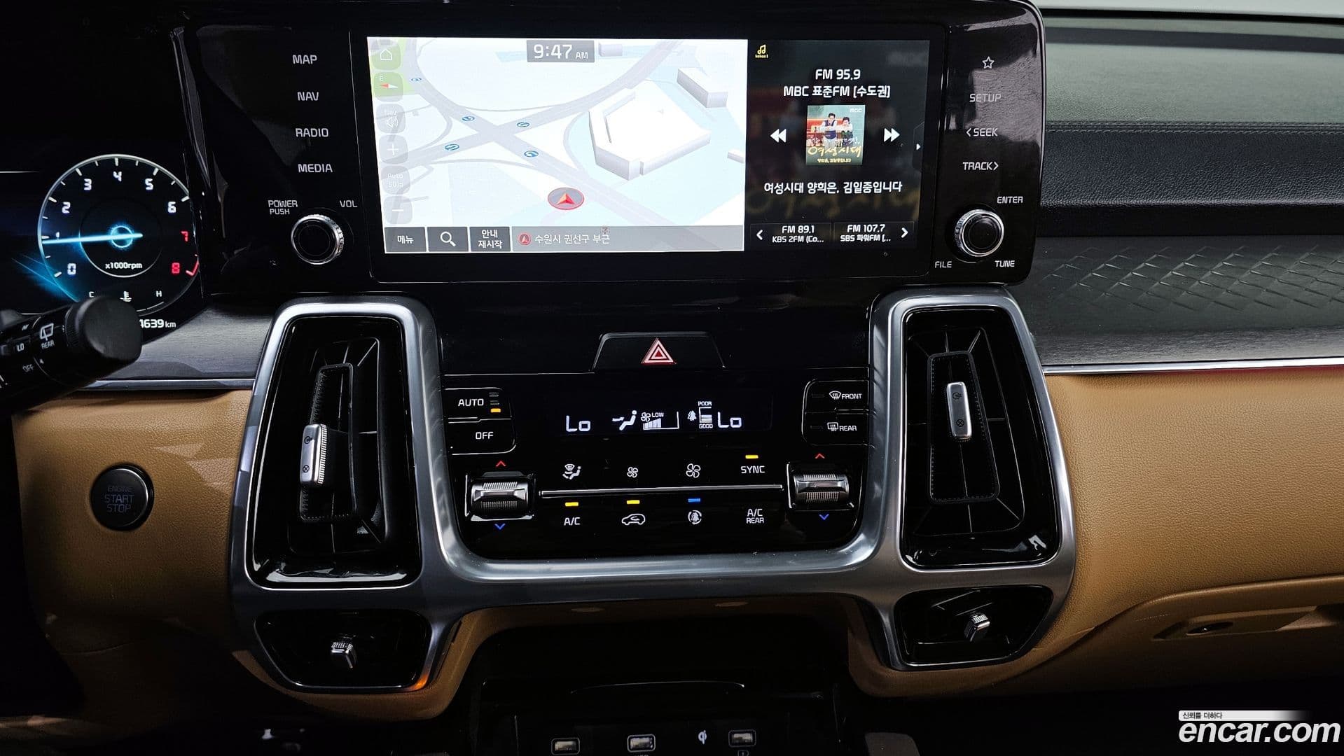 Main__Slider__Photo:Sorento Kia 2023.0-13