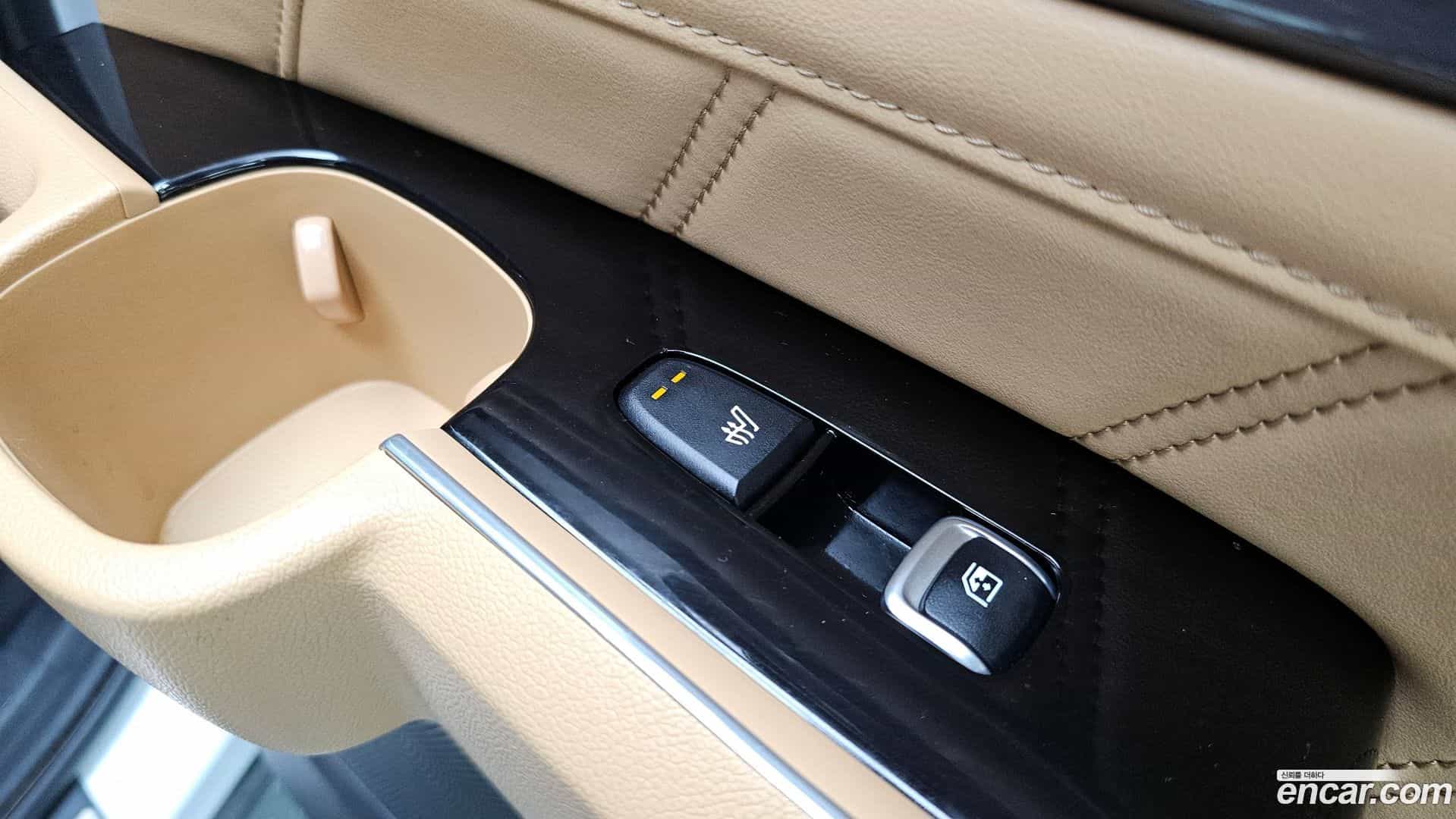 Sorento Kia 2023.0-OPTION-023