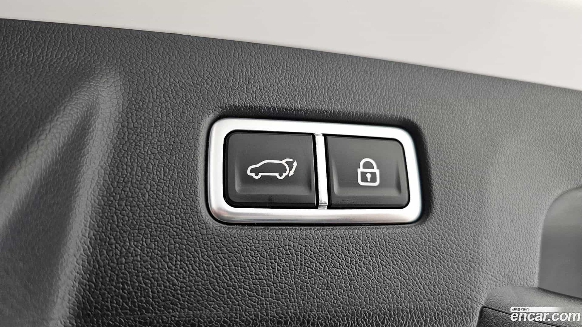 Sorento Kia 2023.0-OPTION-024