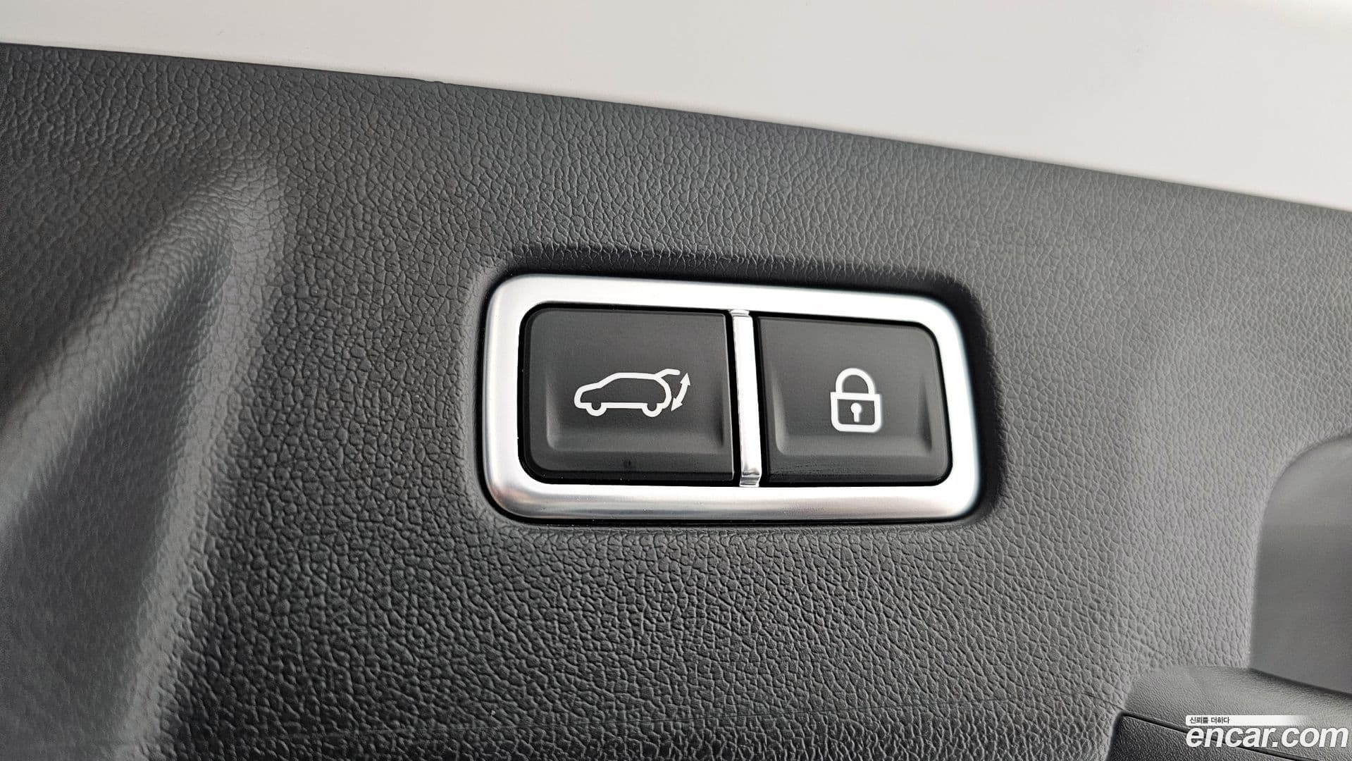 Main__Slider__Photo:Sorento Kia 2023.0-19