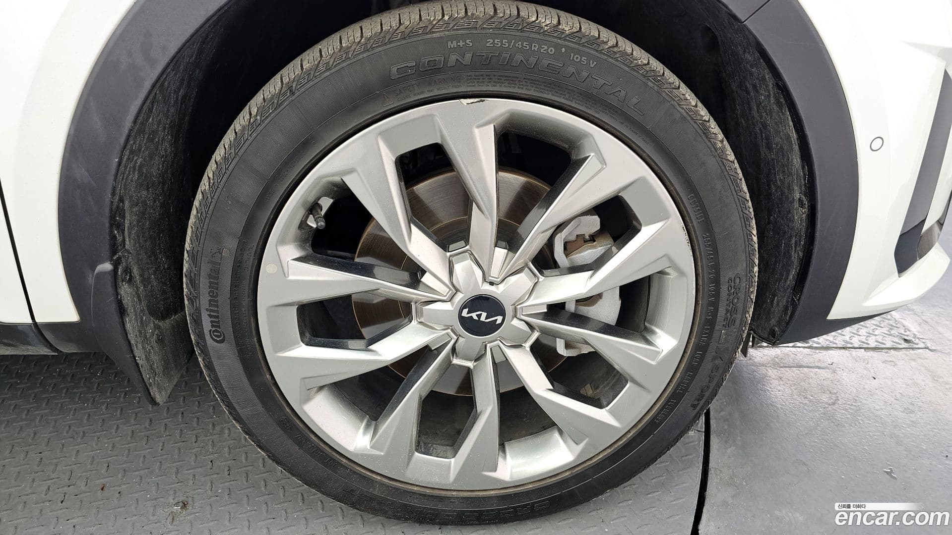 Main__Slider__Photo:Sorento Kia 2023.0-20