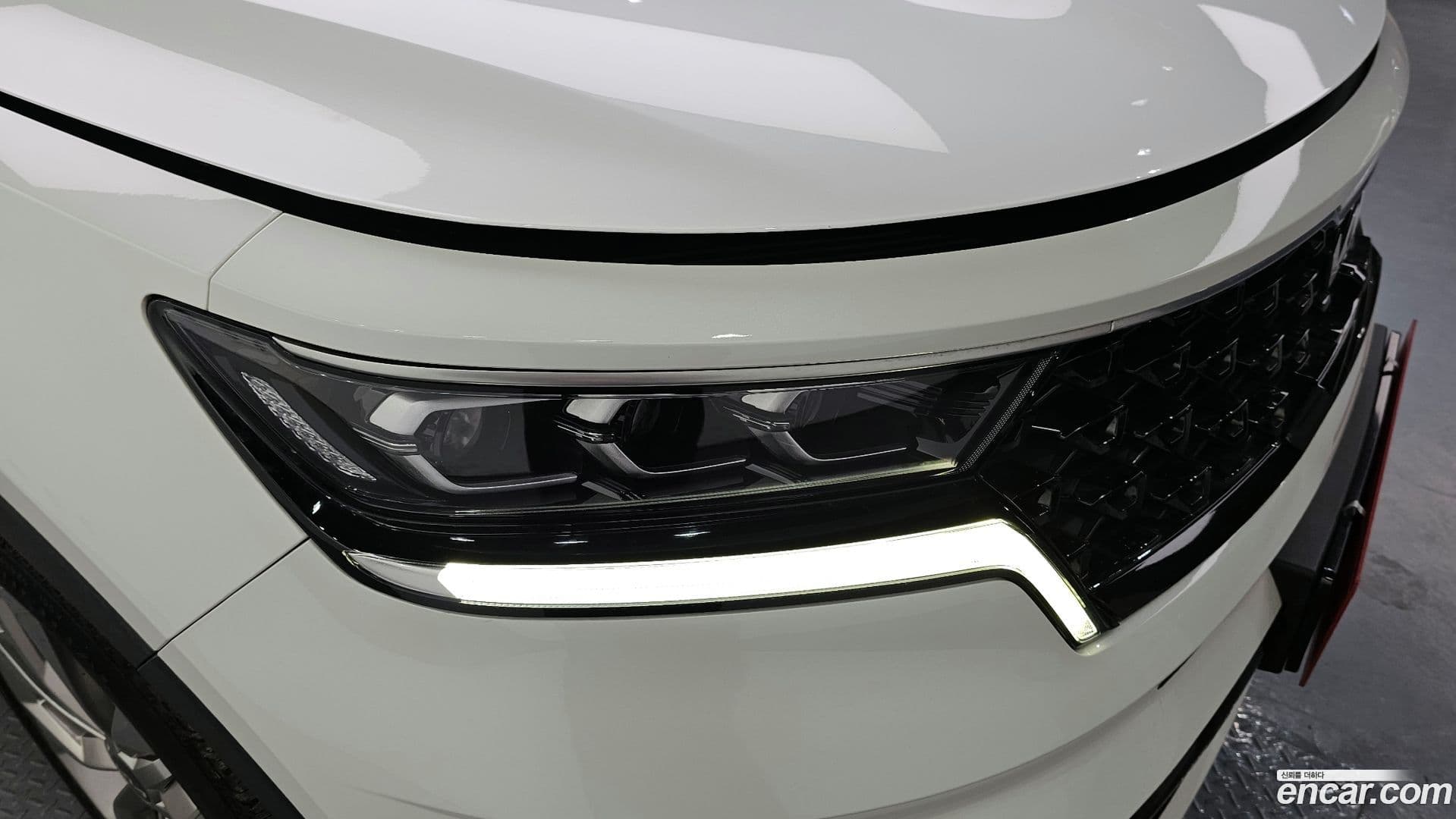 Main__Slider__Photo:Sorento Kia 2023.0-21