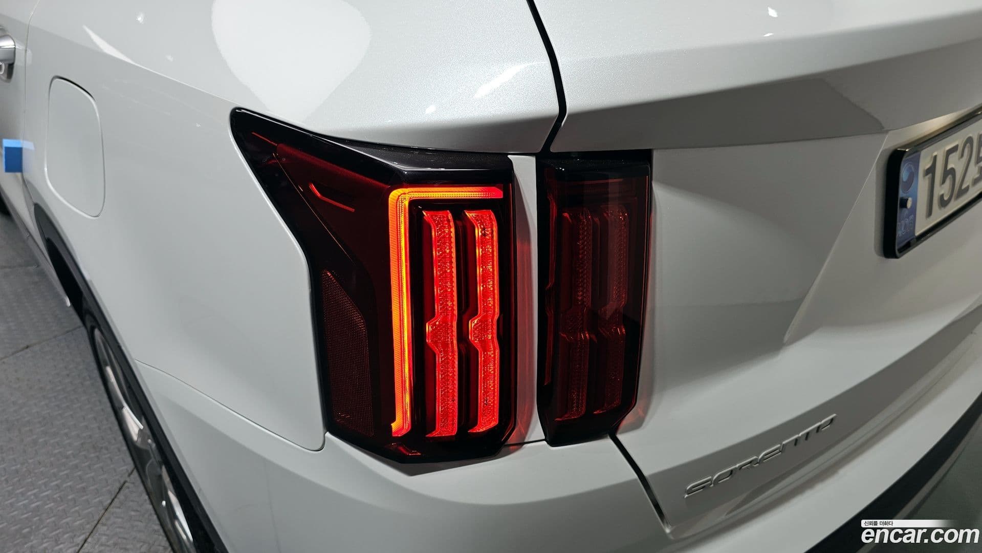 Main__Slider__Photo:Sorento Kia 2023.0-22