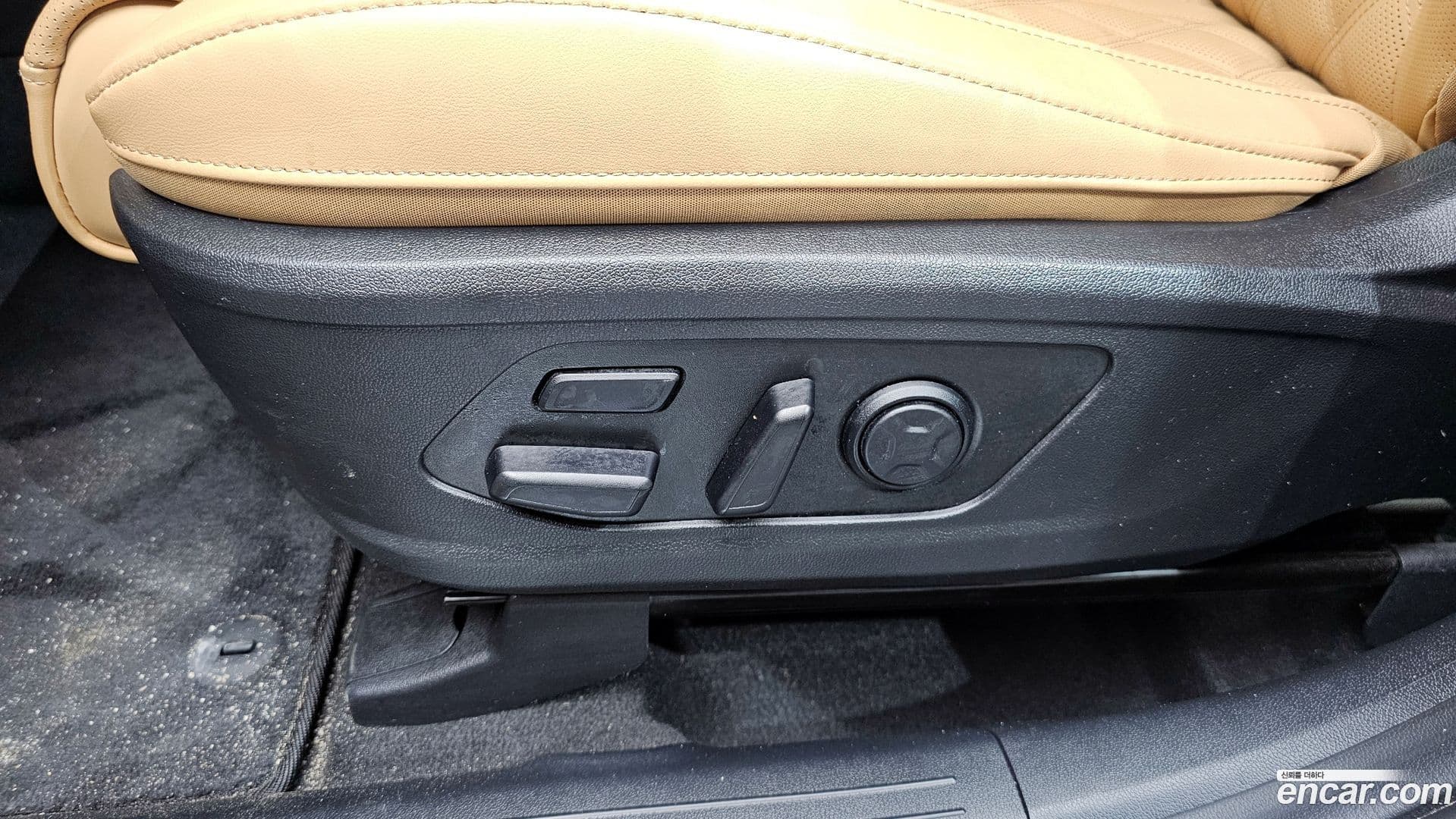 Main__Slider__Photo:Sorento Kia 2023.0-31