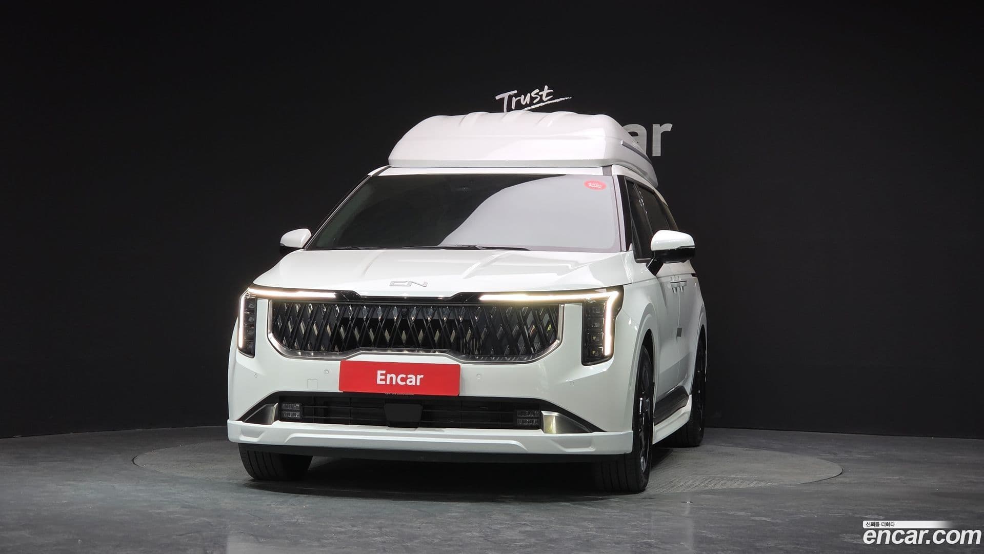 Main__Slider__Photo:Canival Kia 2024.4-2