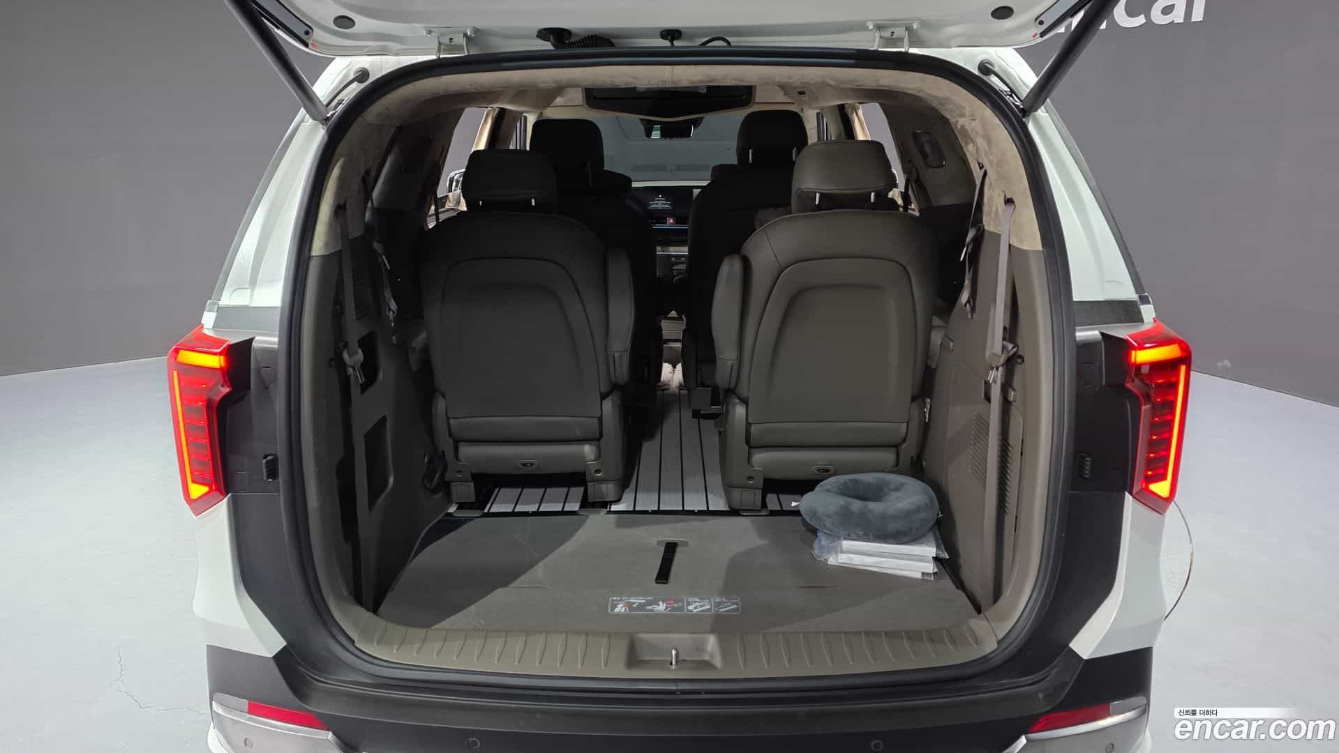 Canival Kia 2024.4-OPTION-021