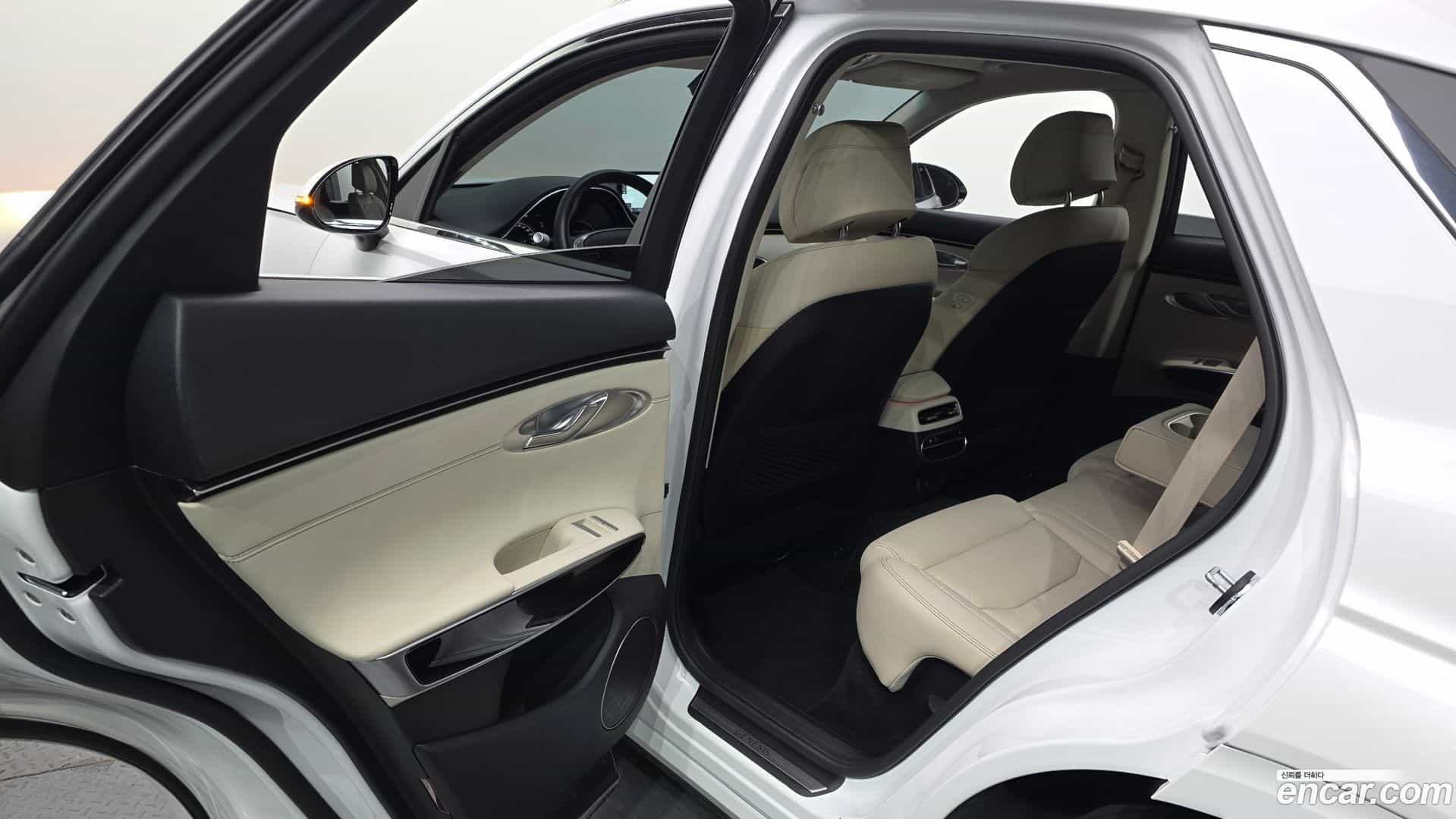 GV70 Genesis 2021.2-OPTION-015