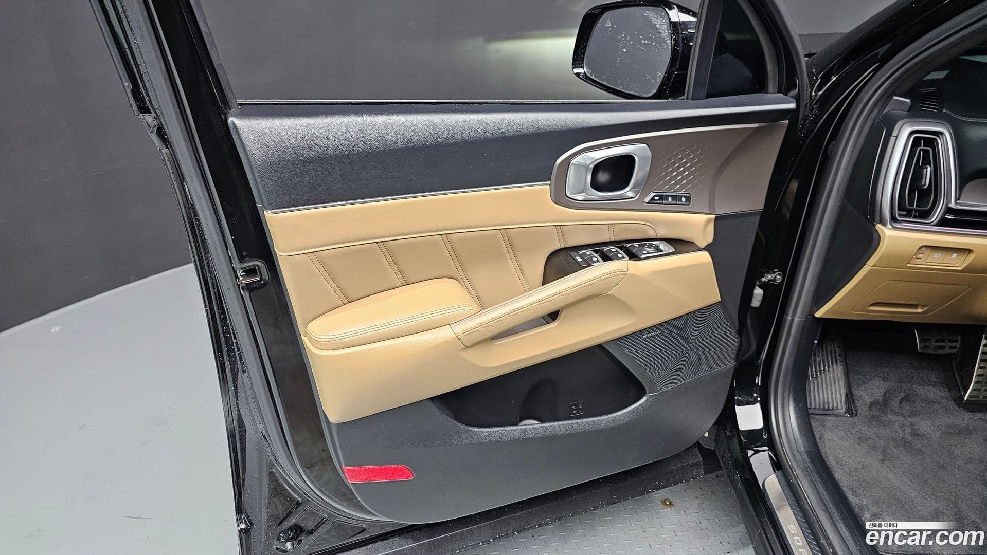 Main__Slider__Photo:Sorento Kia 2023.11-23