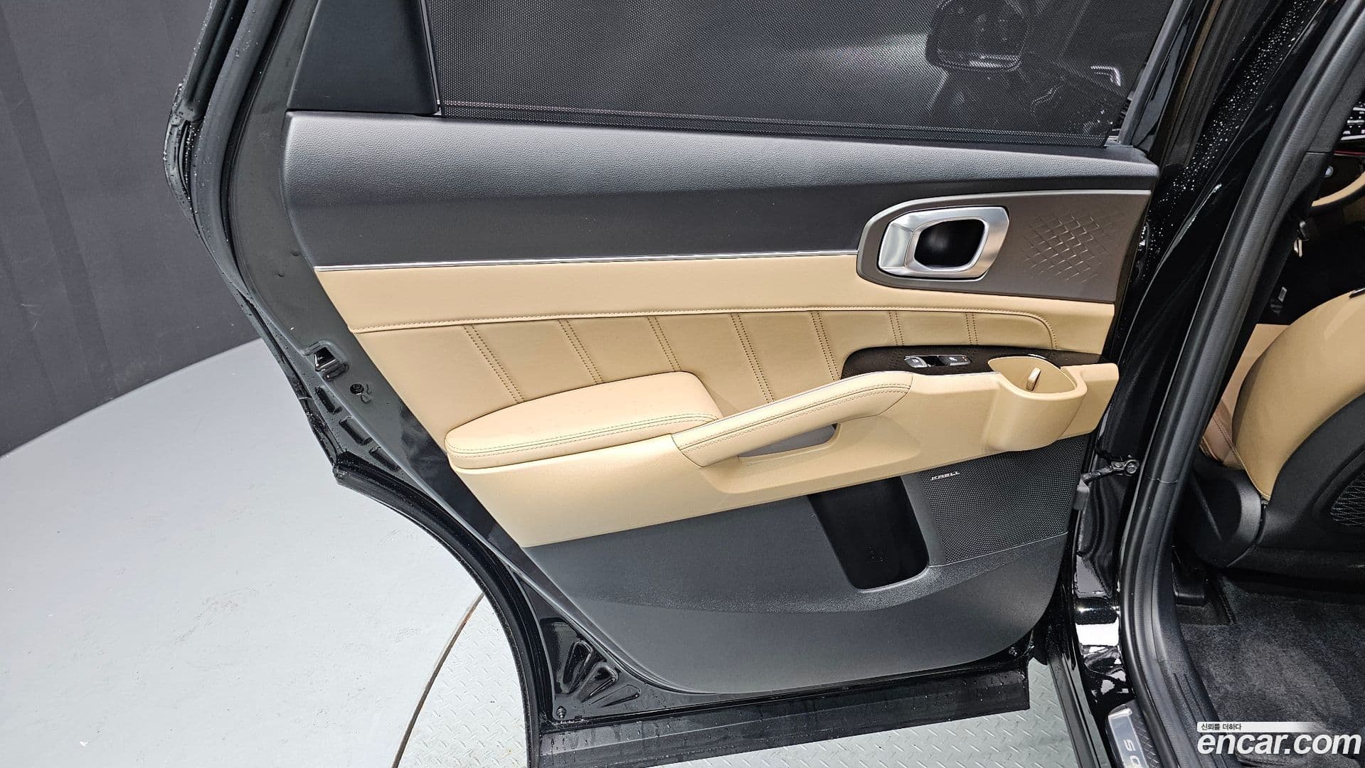 Main__Slider__Photo:Sorento Kia 2023.11-24