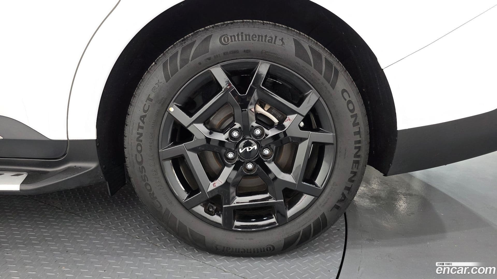 Main__Slider__Photo:Canival Kia 2025.2-20