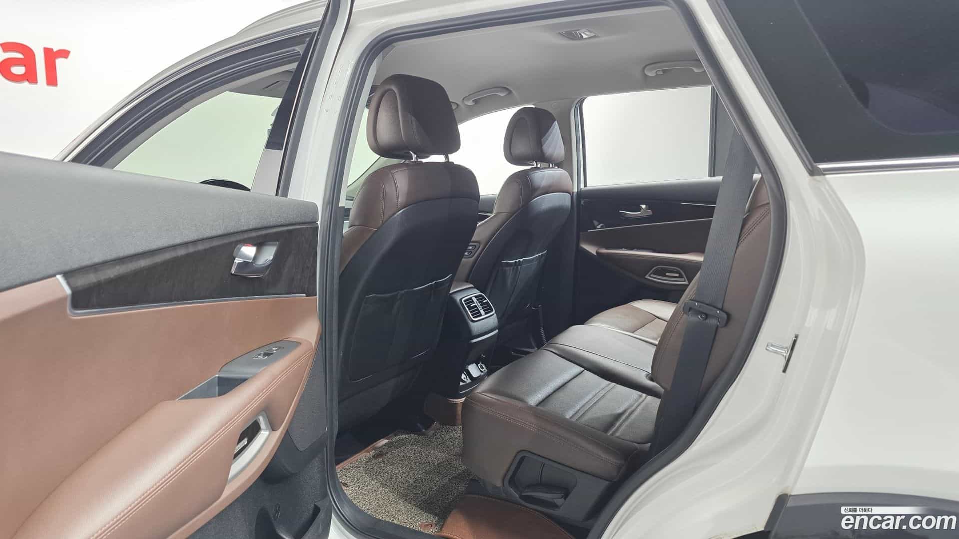 Sorento Kia 2016.3-OPTION-021