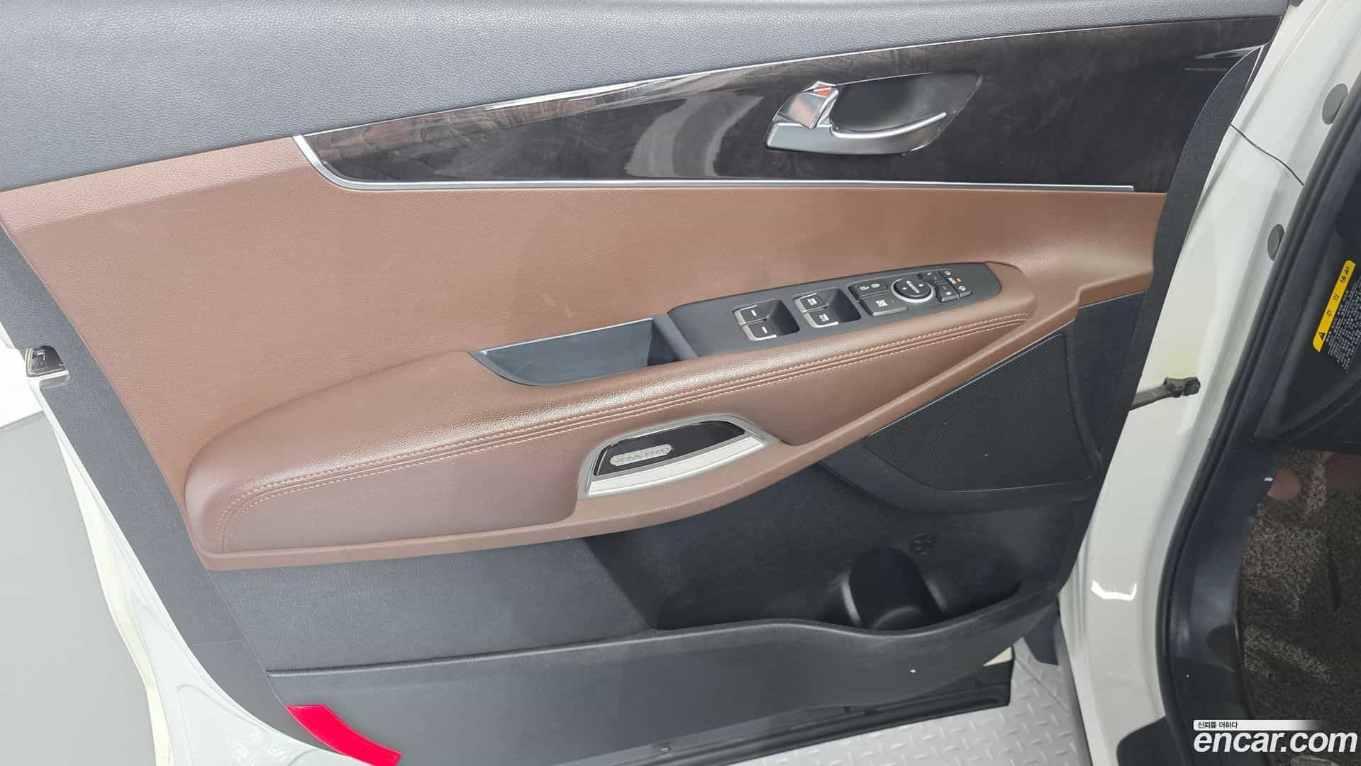 Sorento Kia 2016.3-INNER-034