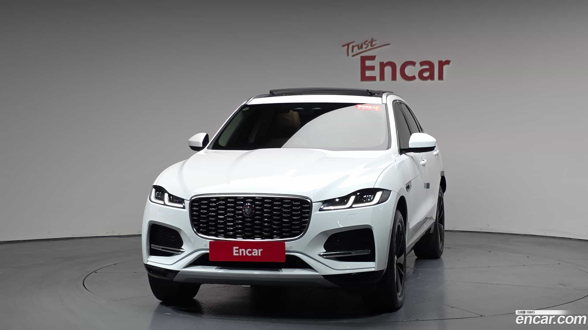 F-PACE Jaguar 2022.8-OUTER-003