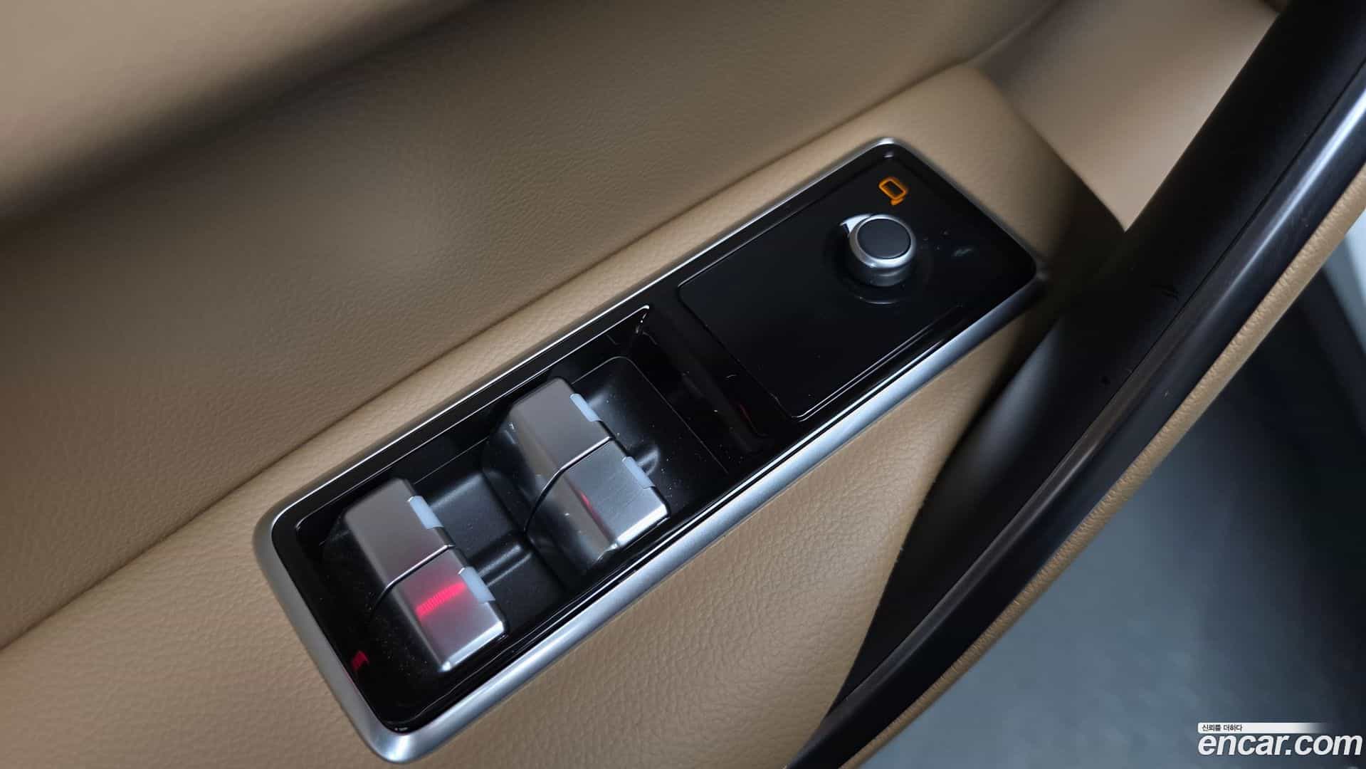 F-PACE Jaguar 2022.8-OPTION-042
