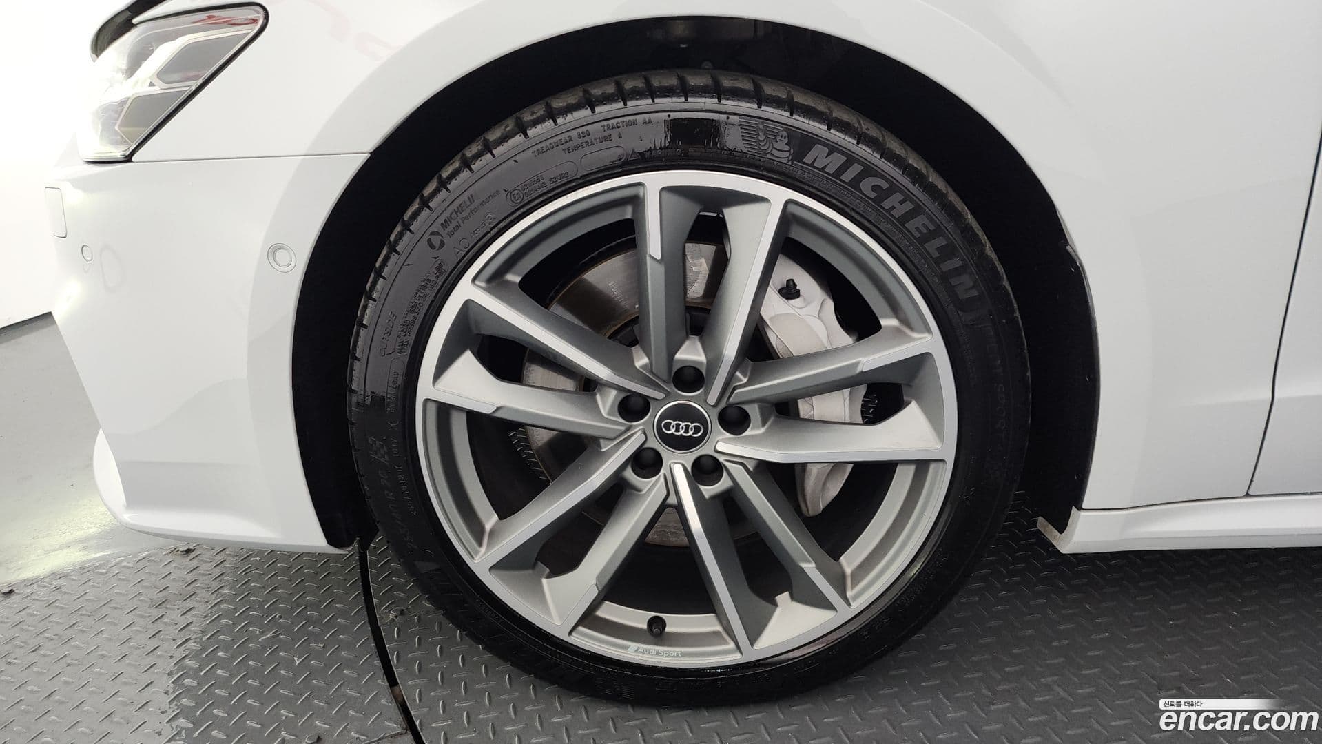 Main__Slider__Photo:A7 Audi 2020.11-4