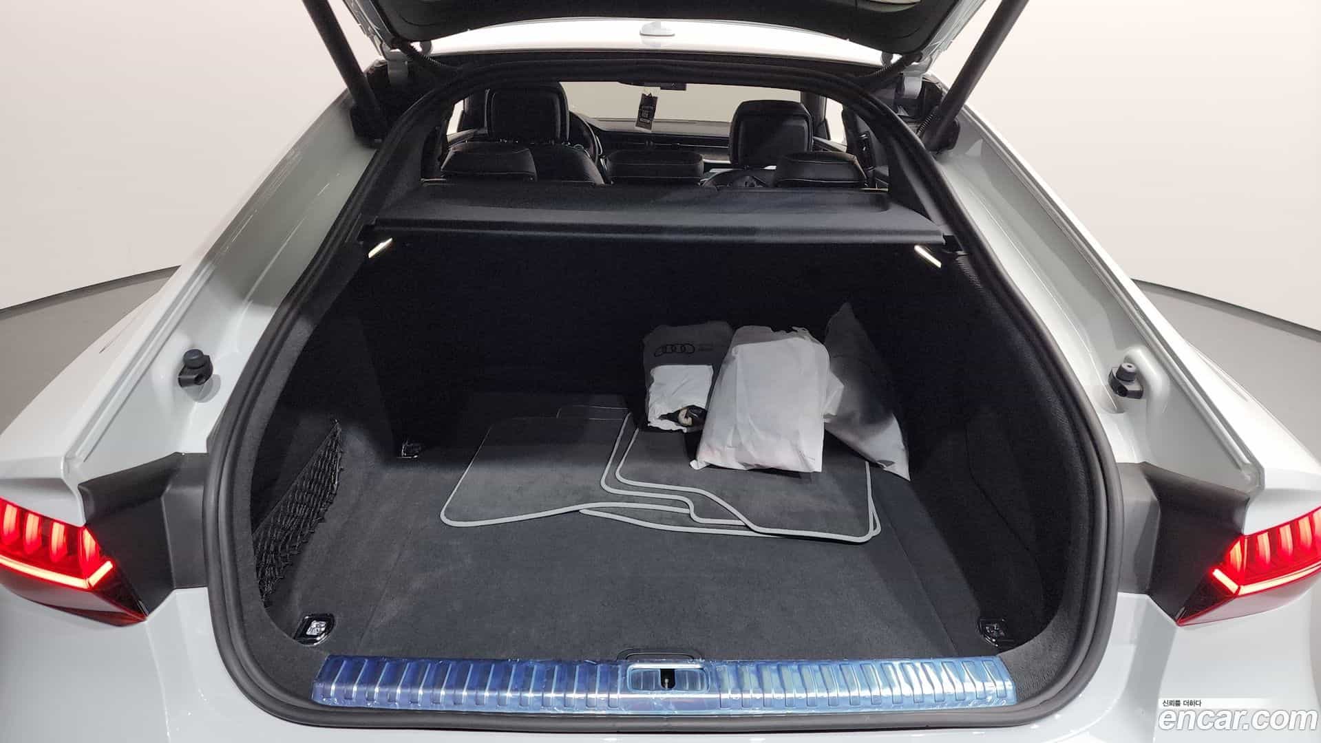 A7 Audi 2020.11-OPTION-024