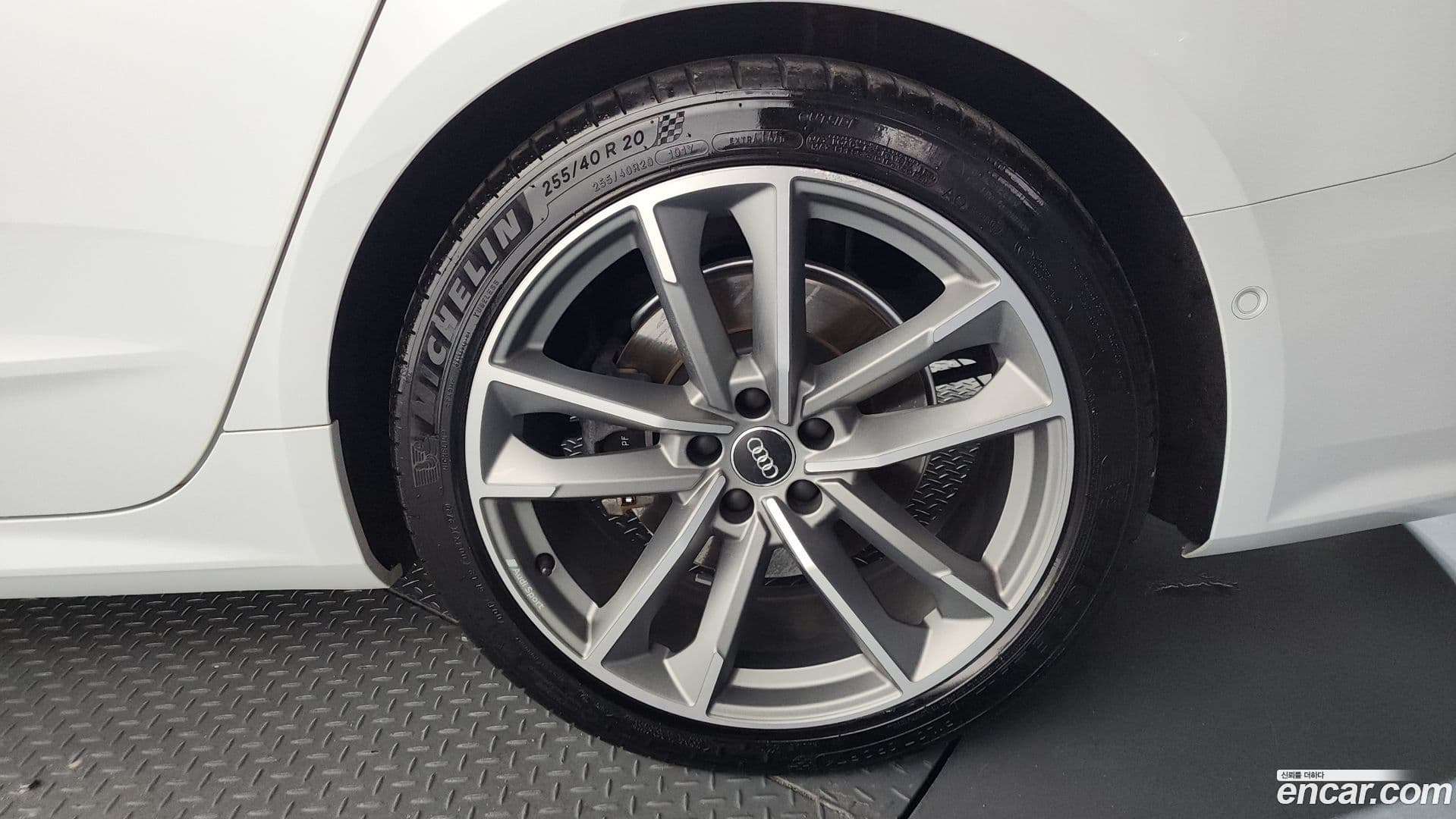 Main__Slider__Photo:A7 Audi 2020.11-20
