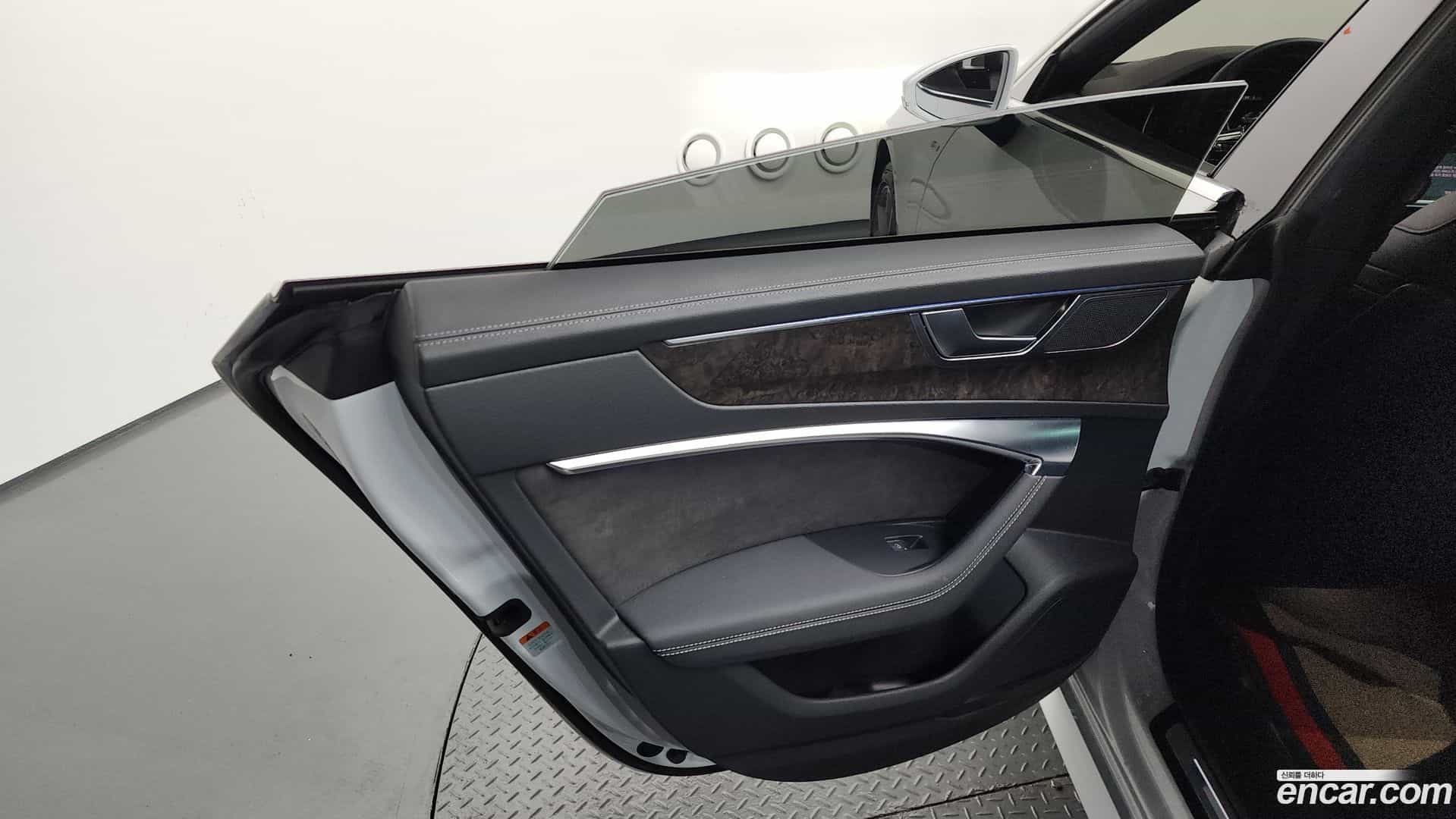 A7 Audi 2020.11-INNER-035