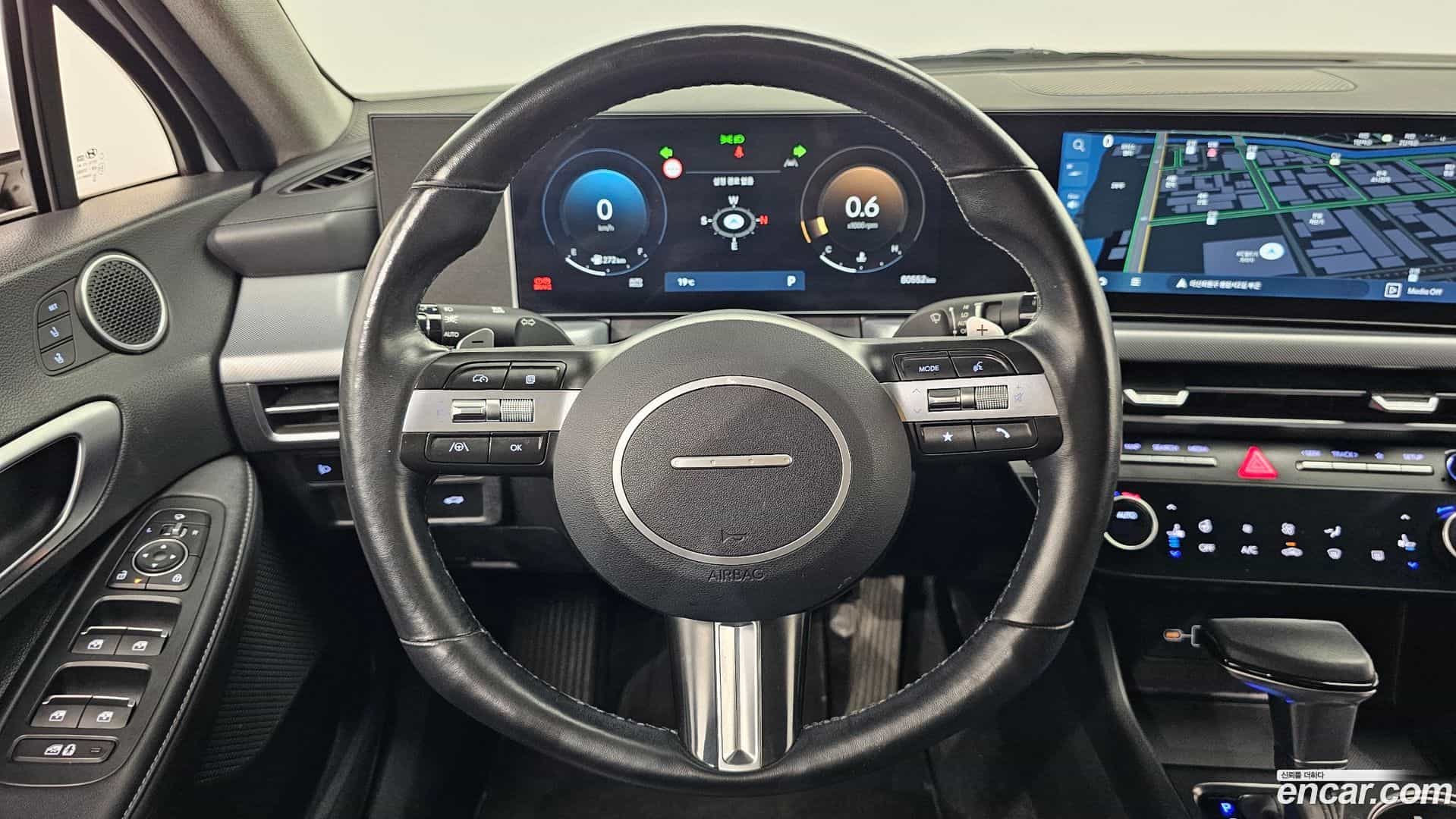 Sonata Hyundai 2023.6-OPTION-017