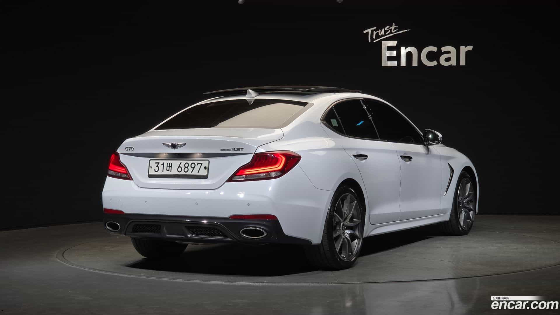G70 Genesis 2018.9-OUTER-002