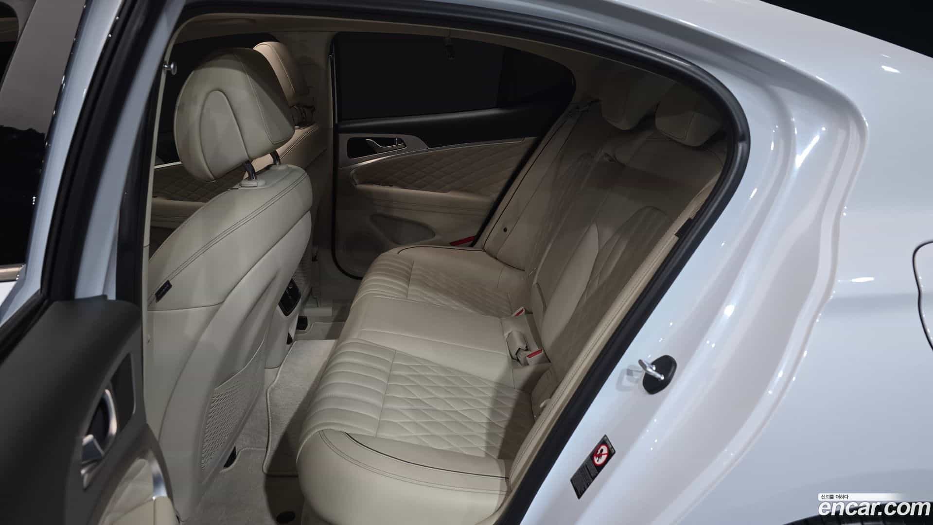 G70 Genesis 2018.9-OPTION-015