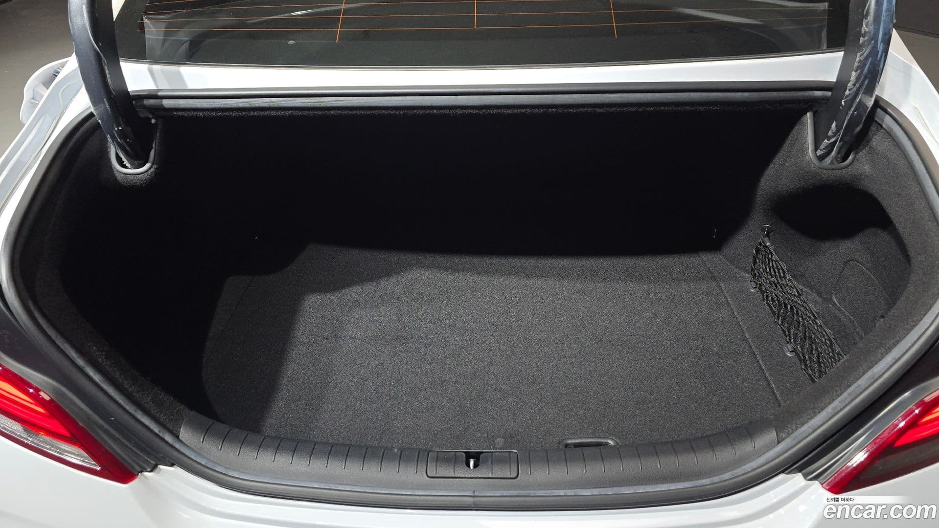 Main__Slider__Photo:G70 Genesis 2018.9-19