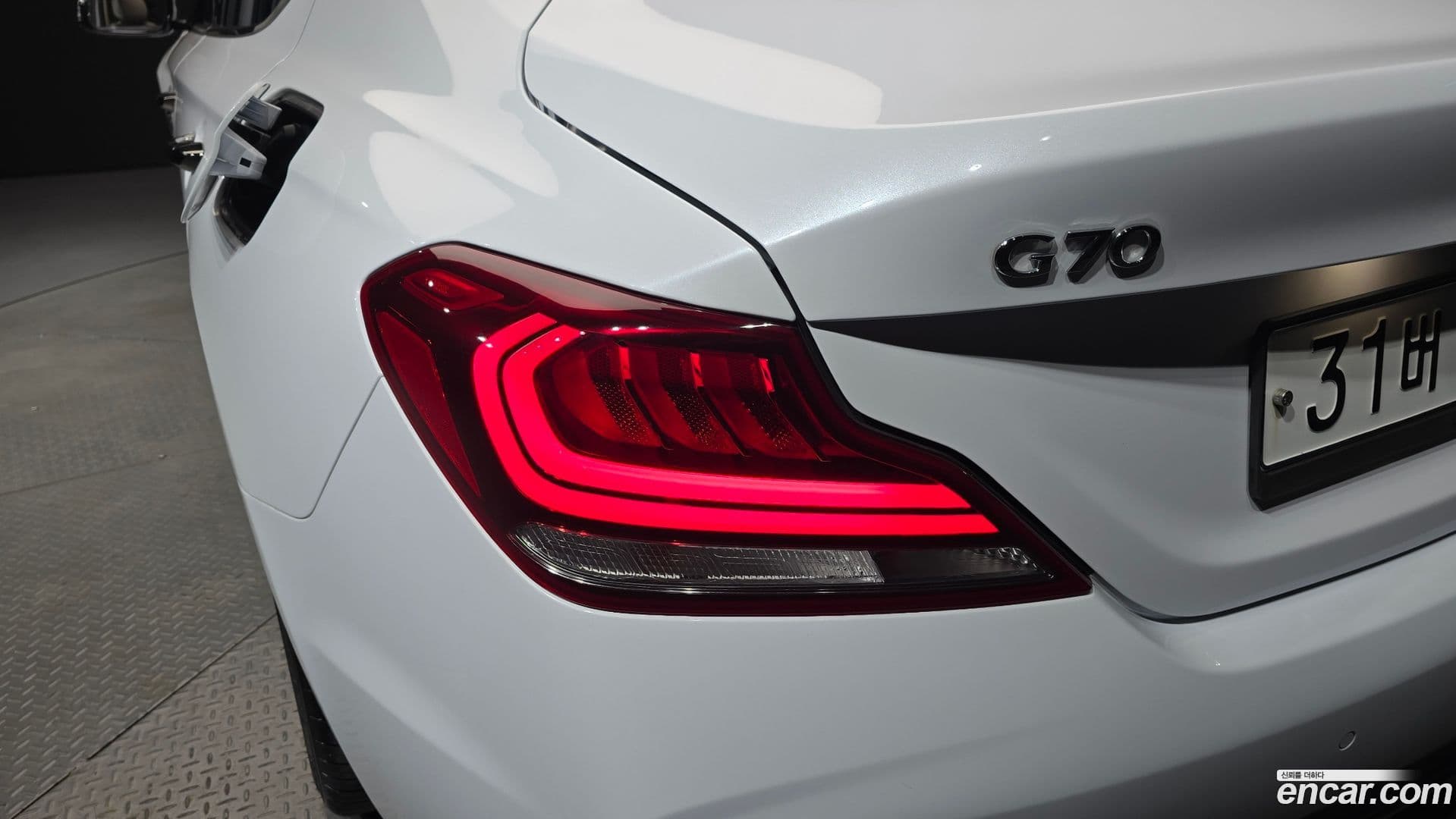 Main__Slider__Photo:G70 Genesis 2018.9-22