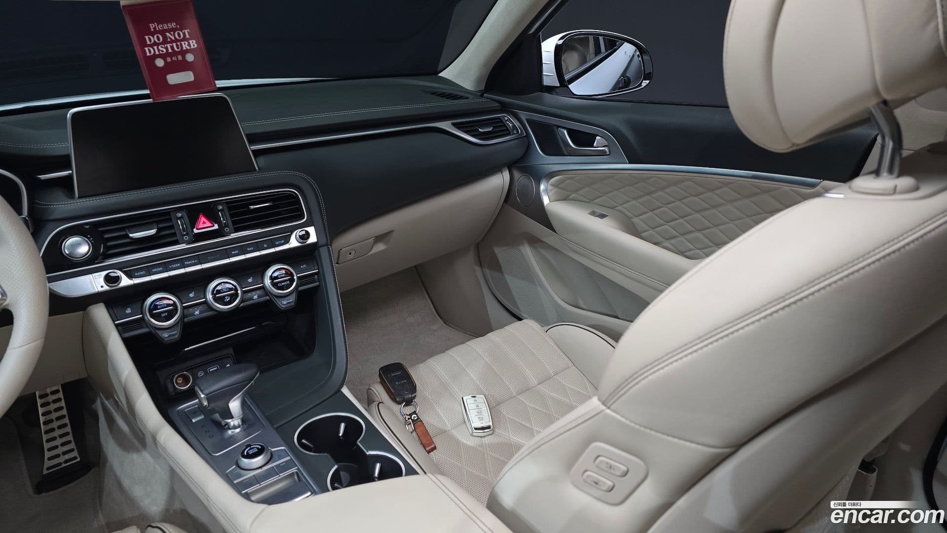 Main__Slider__Photo:G70 Genesis 2018.9-25