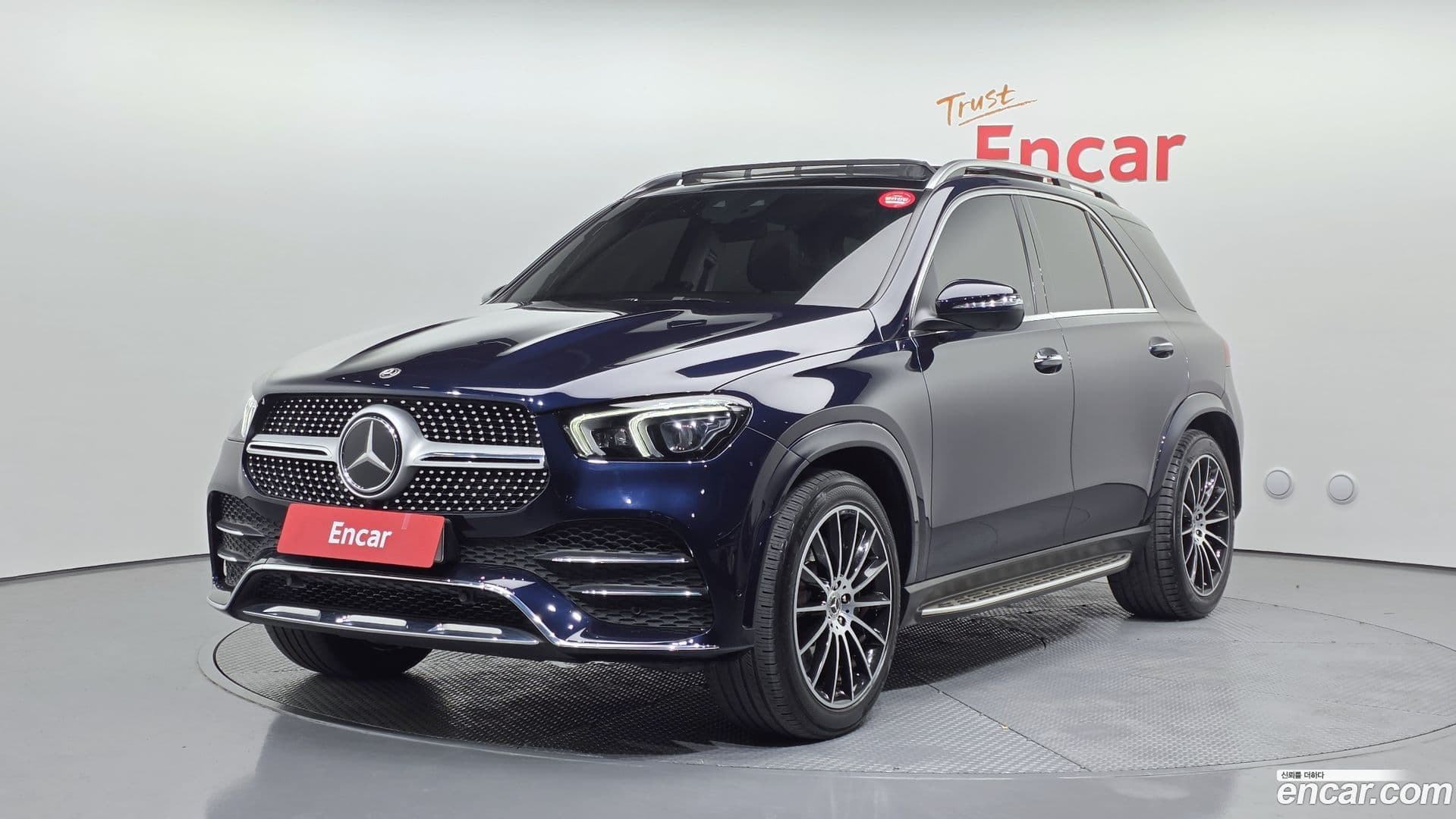 Main__Slider__Photo:GLE-Class Mercedes-Benz 2022.2-0