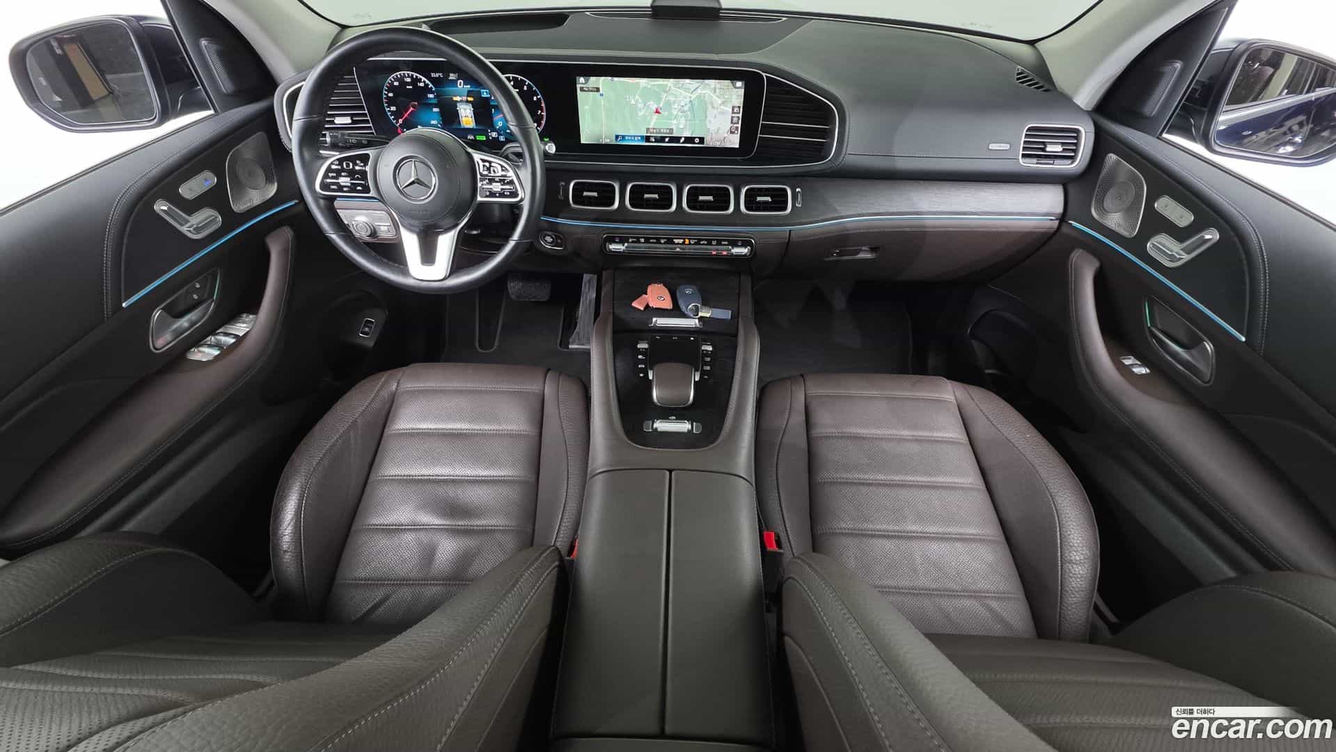 GLE-Class Mercedes-Benz 2022.2-INNER-007