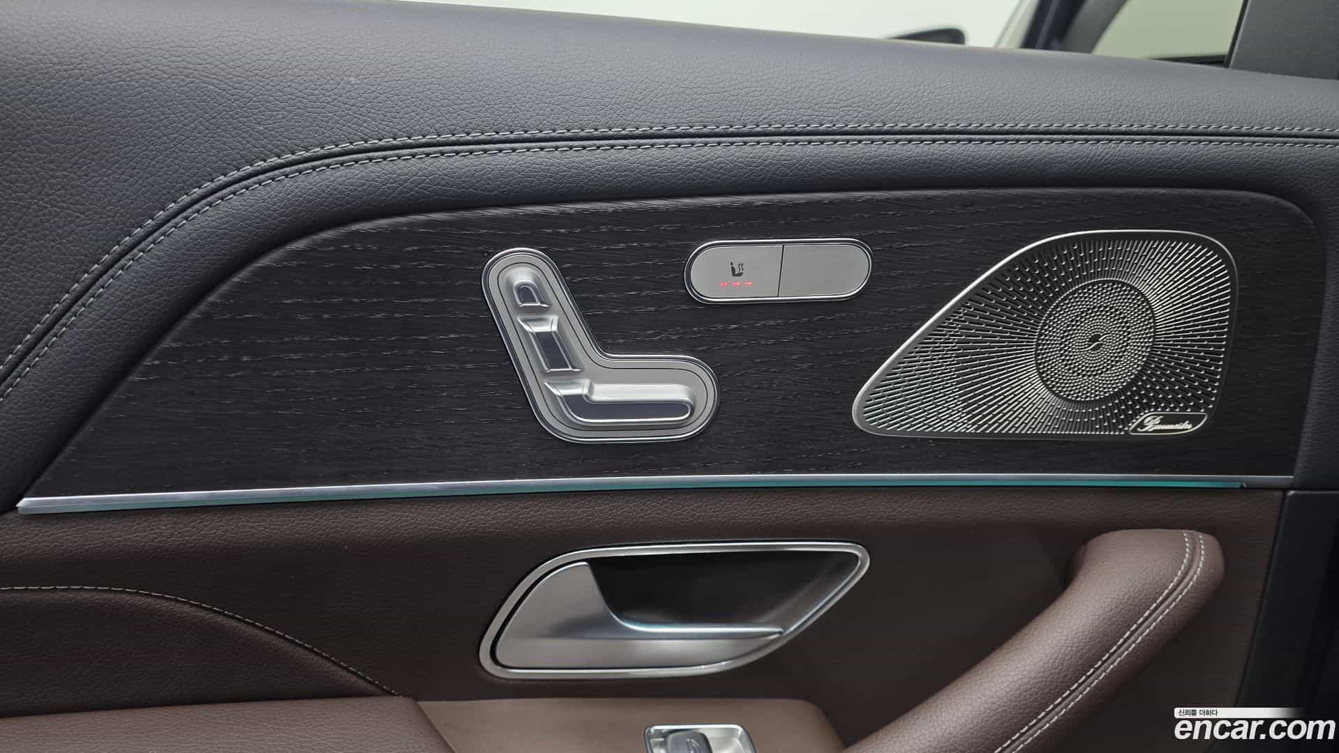 GLE-Class Mercedes-Benz 2022.2-OPTION-024