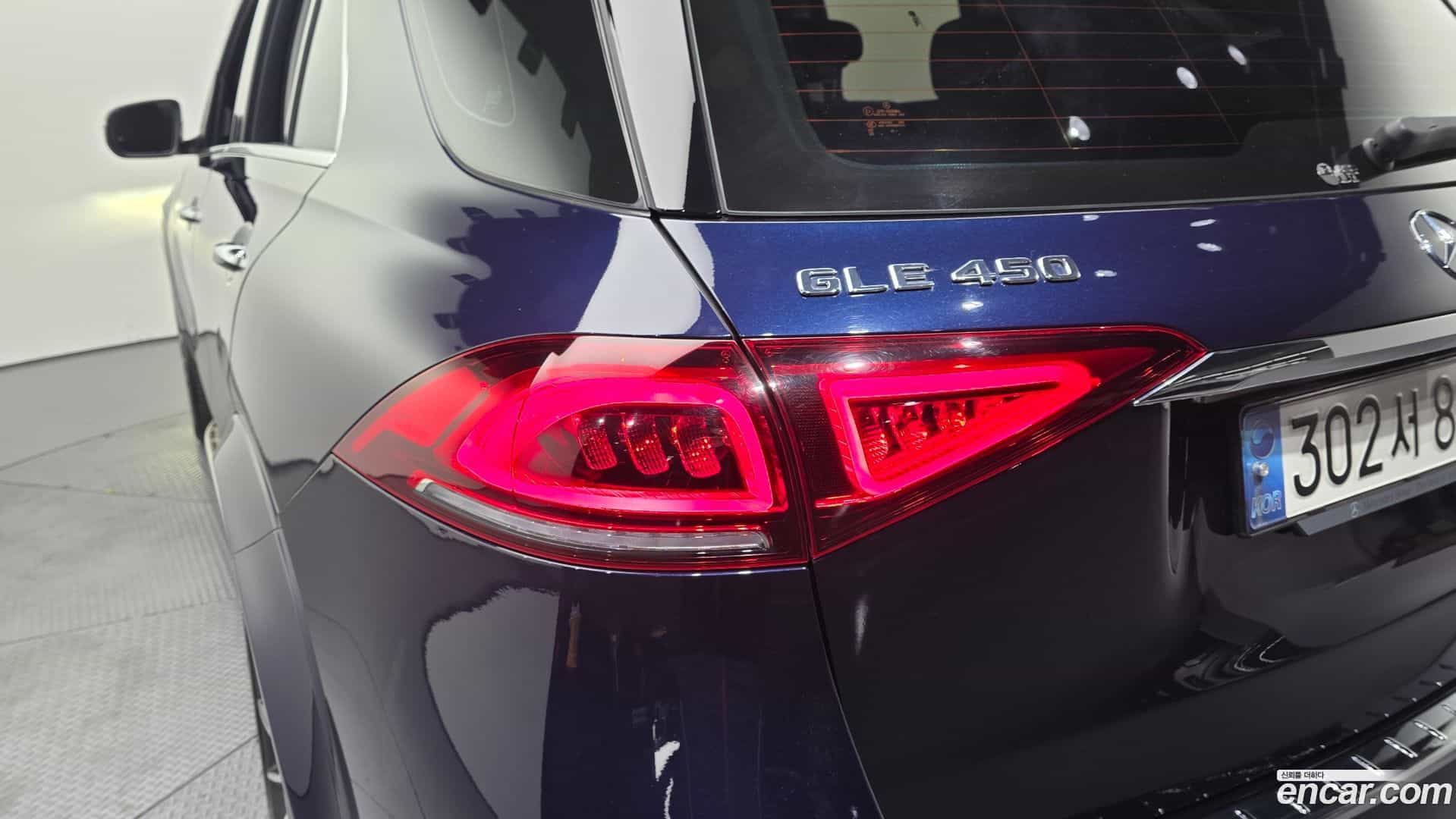 GLE-Class Mercedes-Benz 2022.2-OUTER-033
