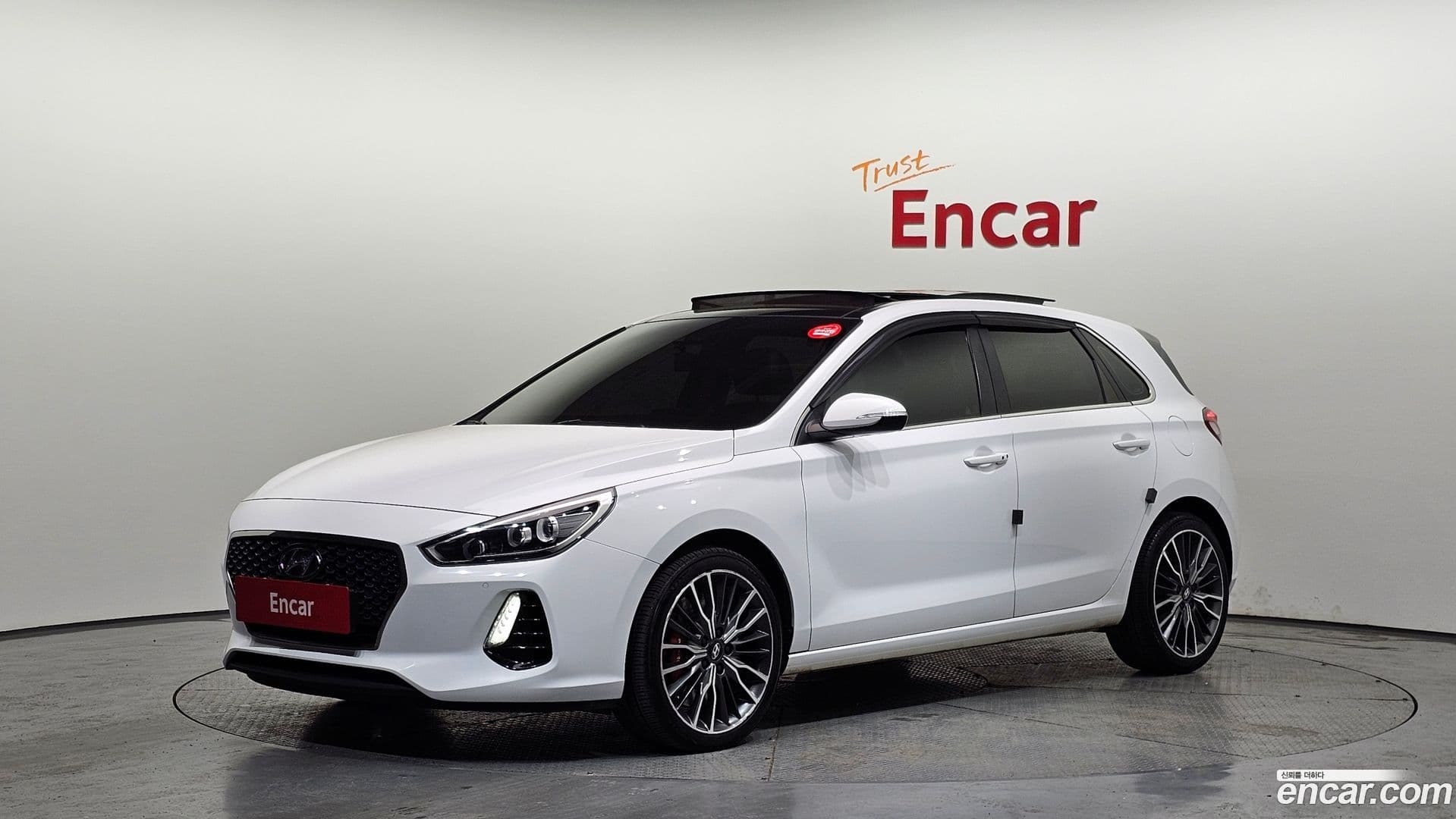 Main__Slider__Photo:i30 Hyundai 2018.8-0