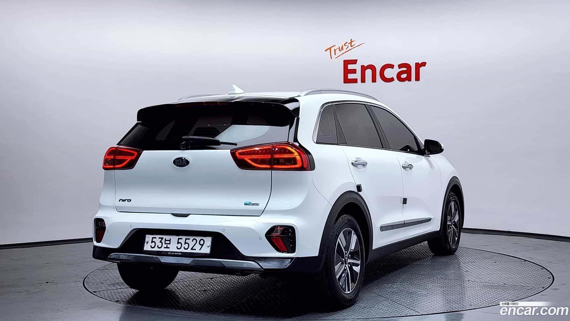 Niro Kia 2019.3-OUTER-002