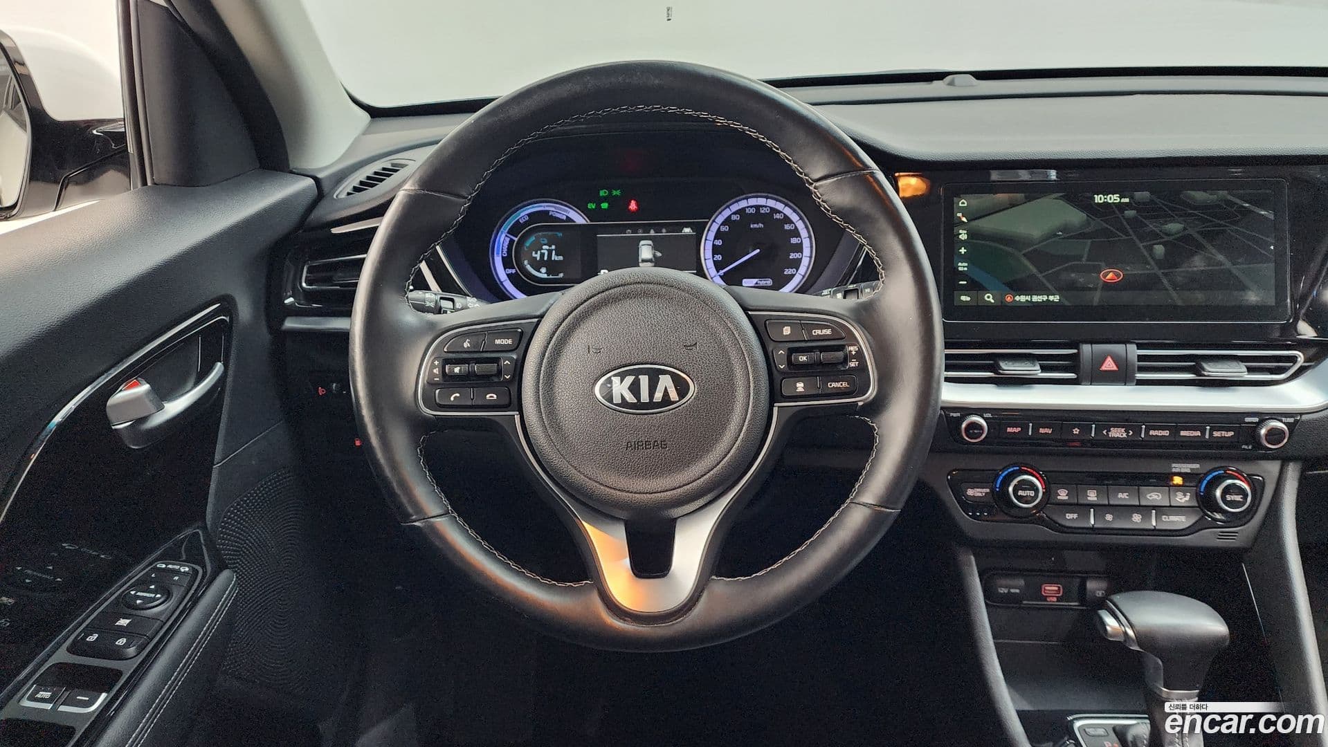 Main__Slider__Photo:Niro Kia 2019.3-12