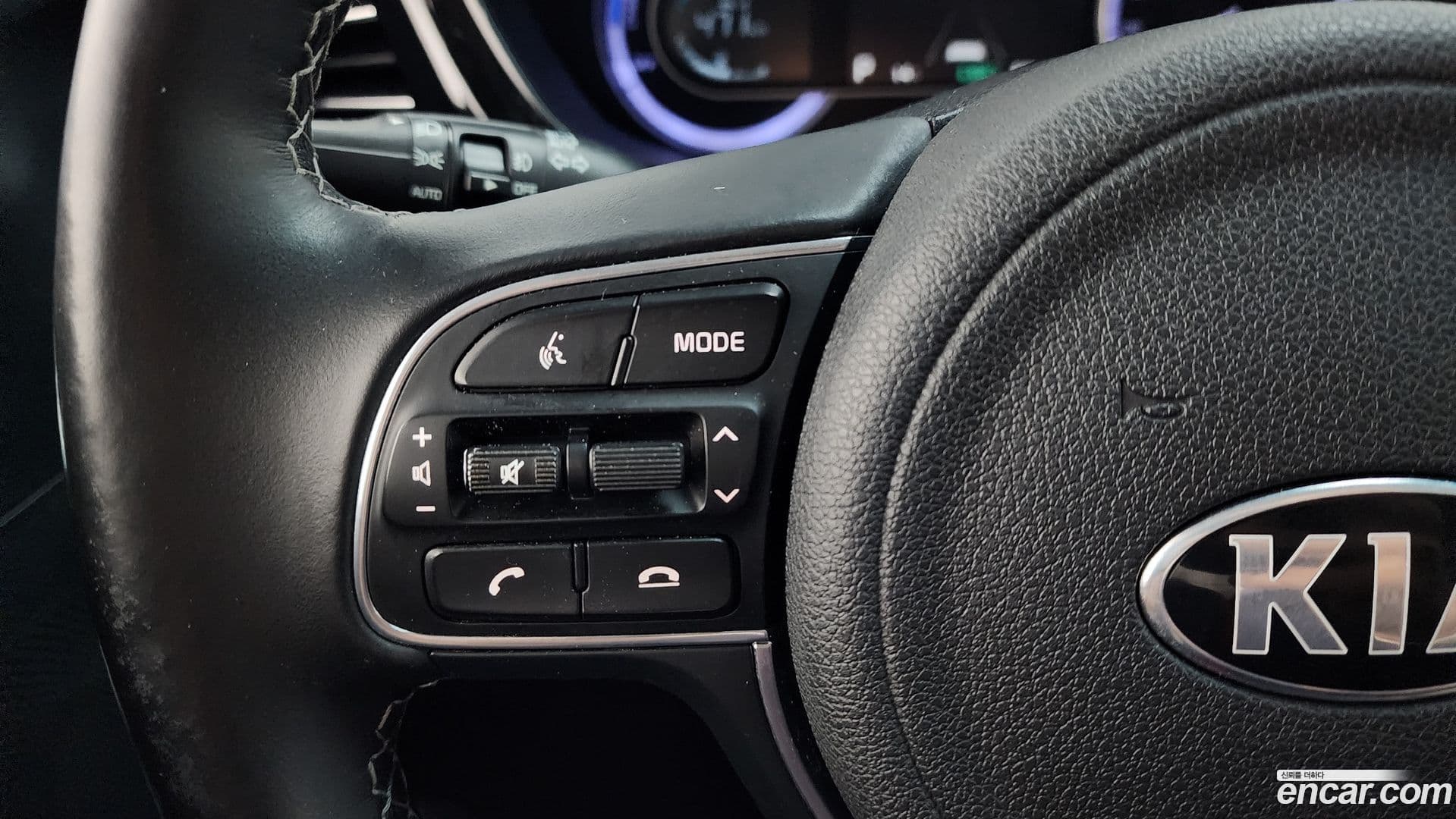 Main__Slider__Photo:Niro Kia 2019.3-18