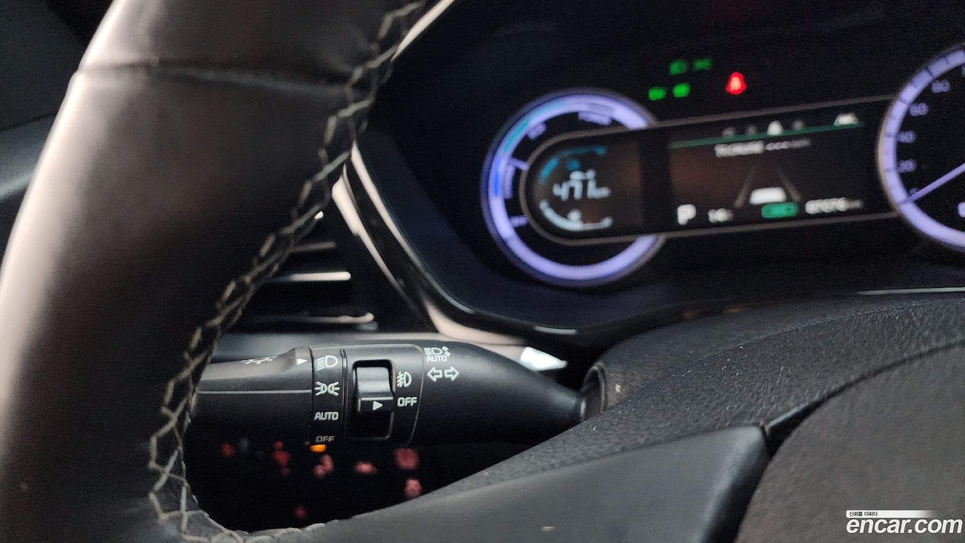 Main__Slider__Photo:Niro Kia 2019.3-29