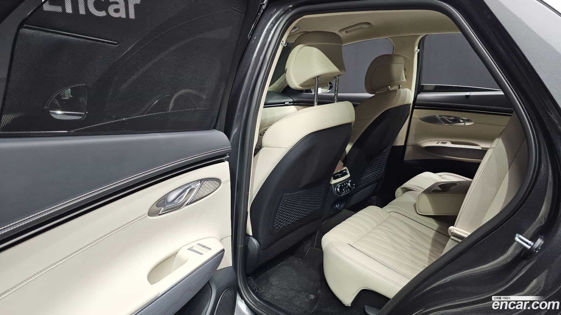 GV70 Genesis 2022.2-OPTION-015