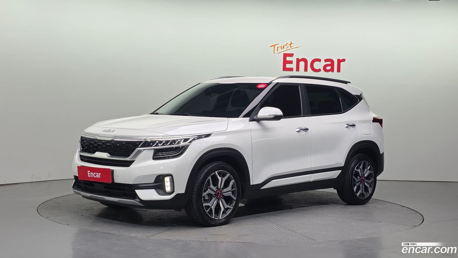 Main__Slider__Photo:Seltos Kia 2022.0-0