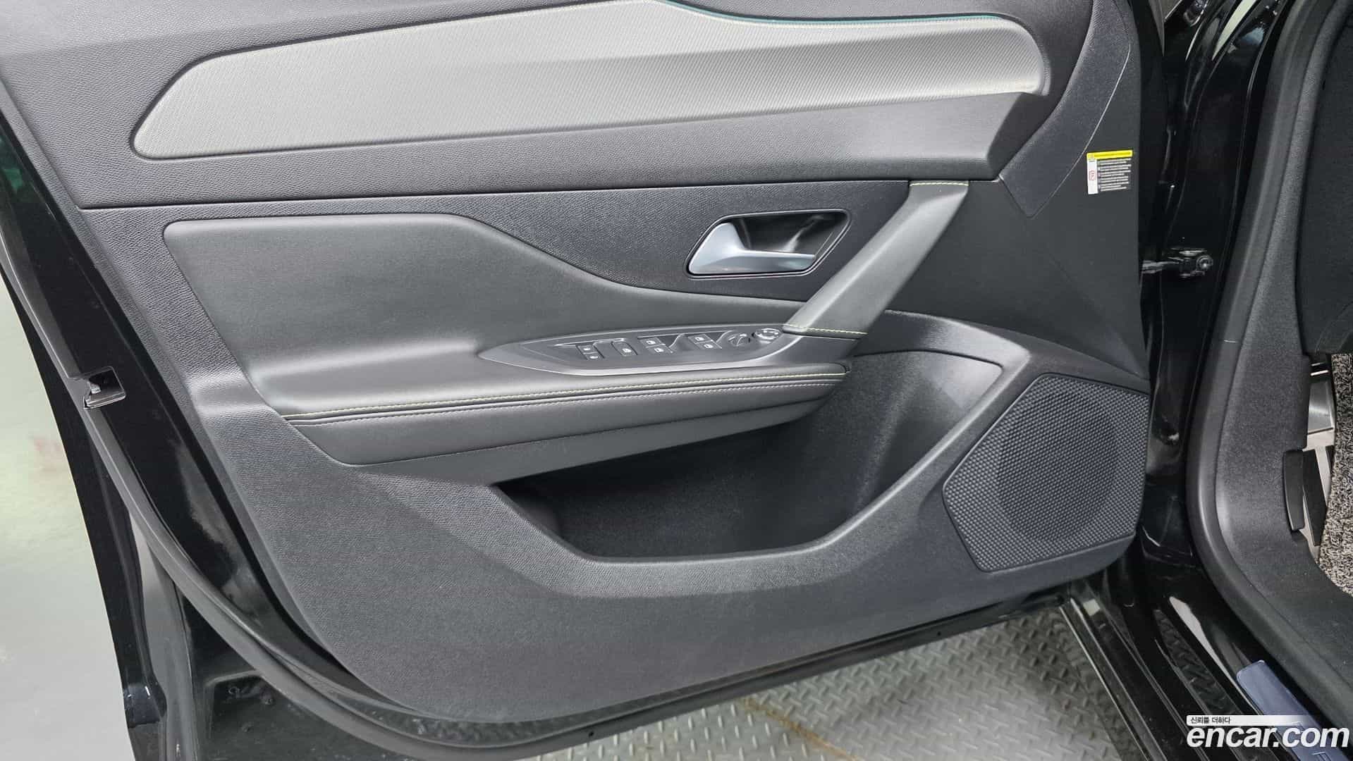 308 Peugeot 2022.11-INNER-034