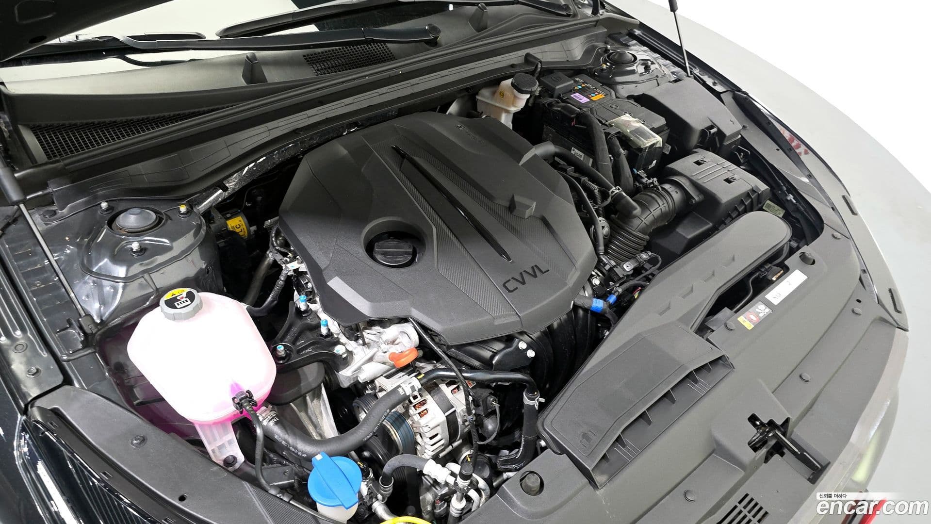 Main__Slider__Photo:K5 Kia 2023.5-5