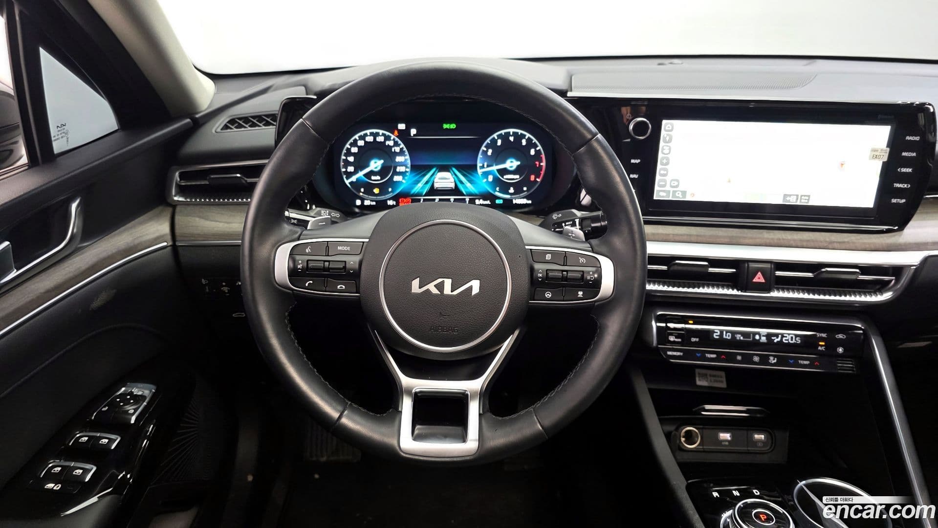 Main__Slider__Photo:K5 Kia 2023.5-12