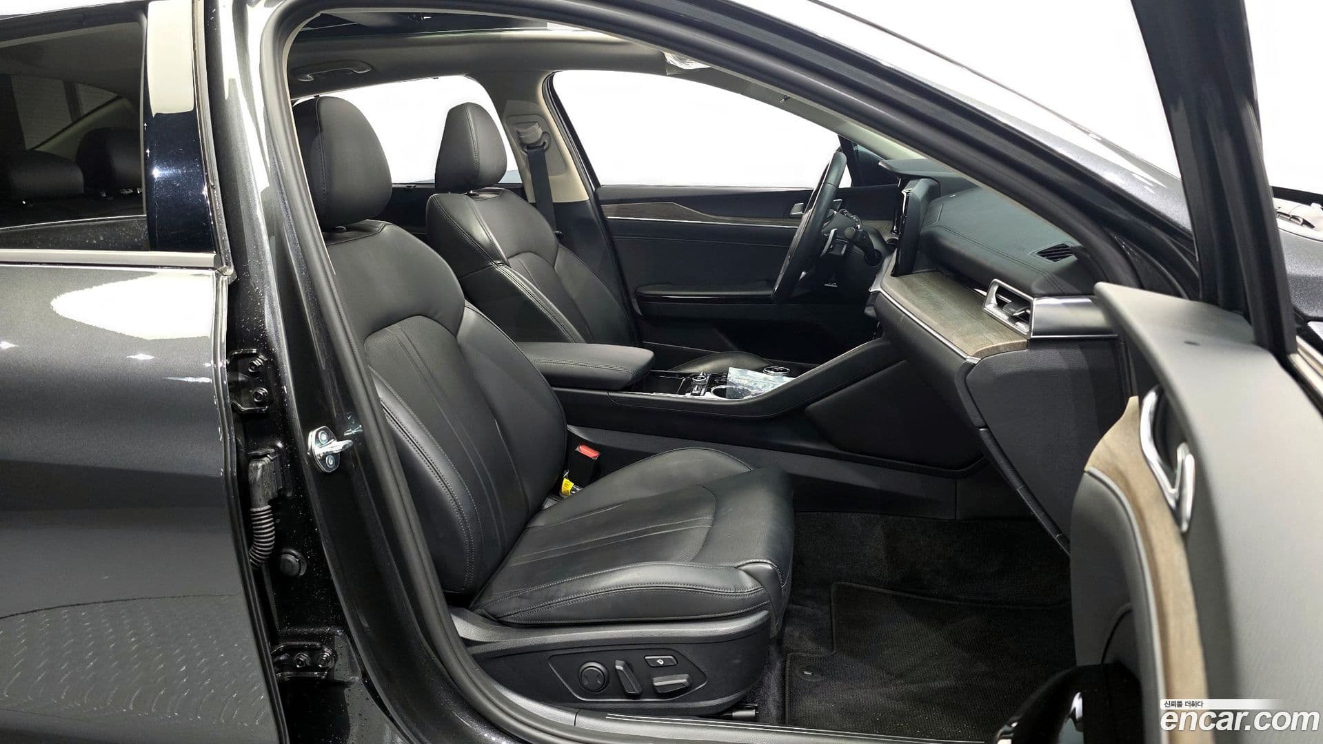 Main__Slider__Photo:K5 Kia 2023.5-25